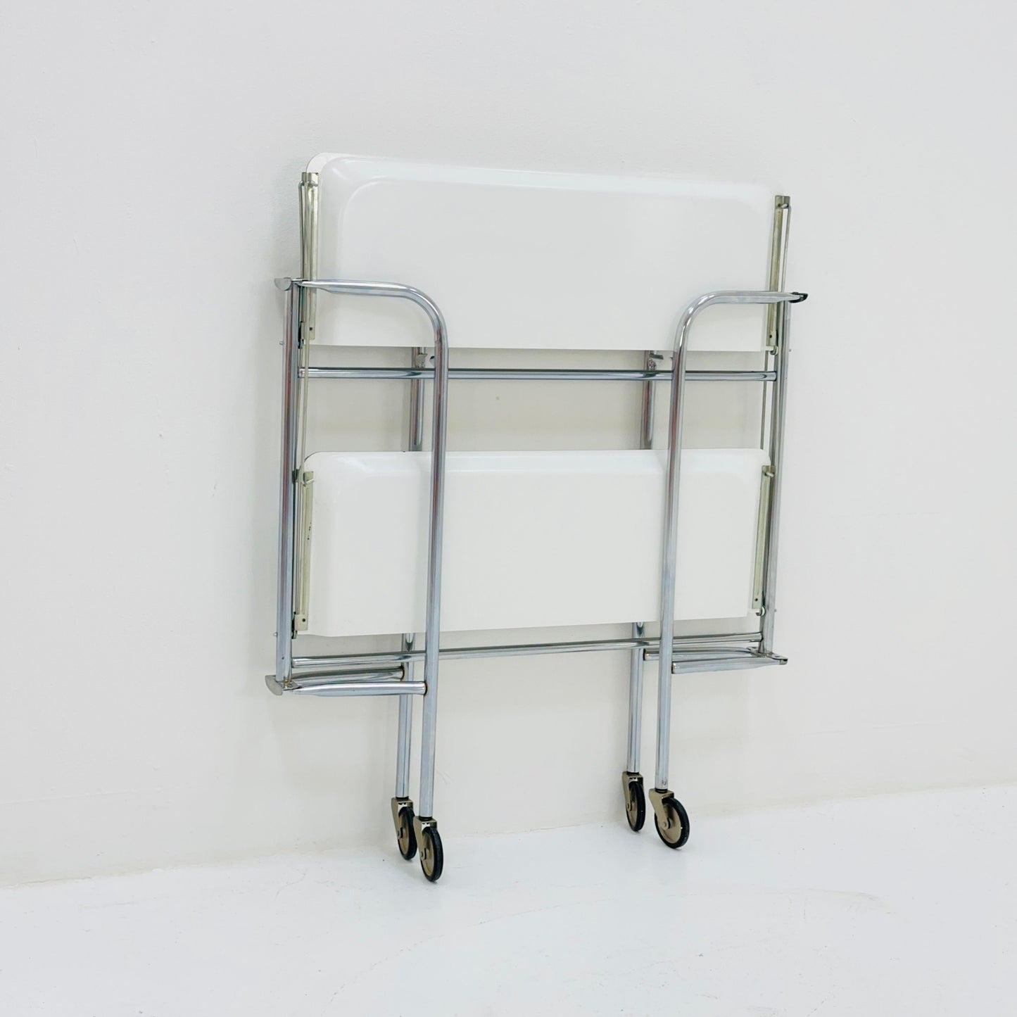 Mid-Century Italian Folding white Plastic & Metal Serving Trolley, 1970s