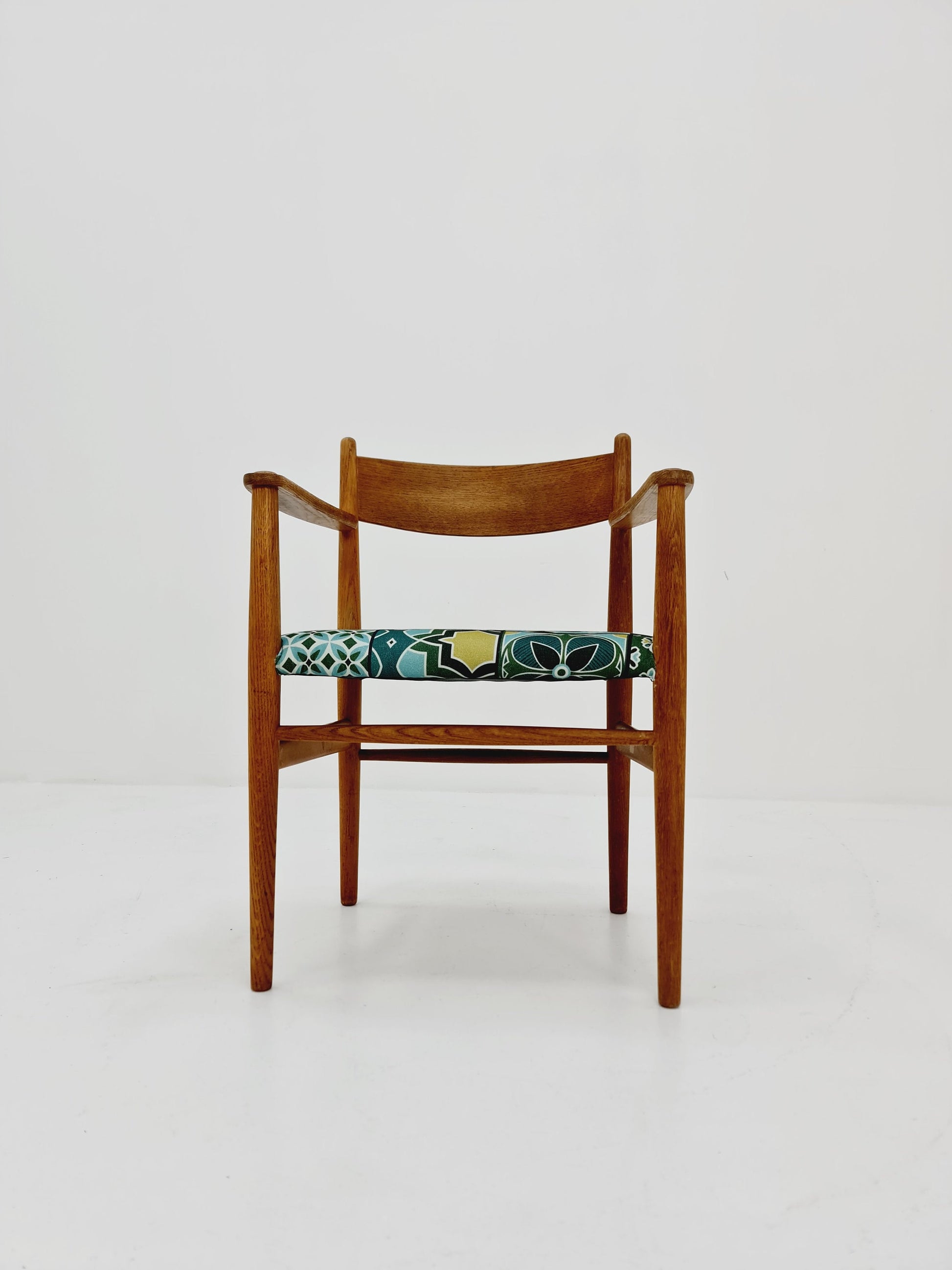 Mid century Danish oak chair ch 36 by Hans Wegner, 1960s