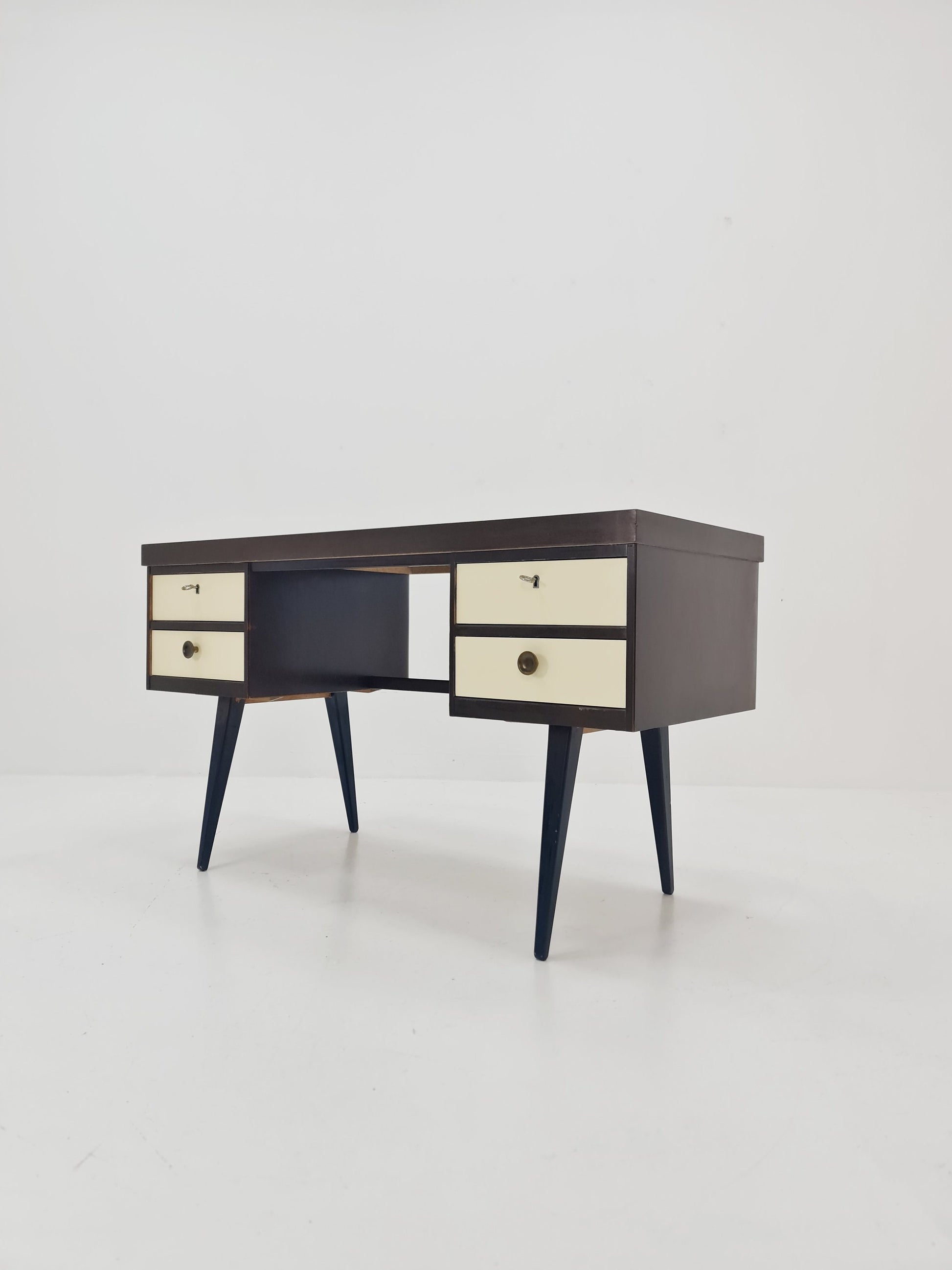 Mid century German Desk in Ash Wood and Formica by Horn Lippe for Ekawerk , 1950s