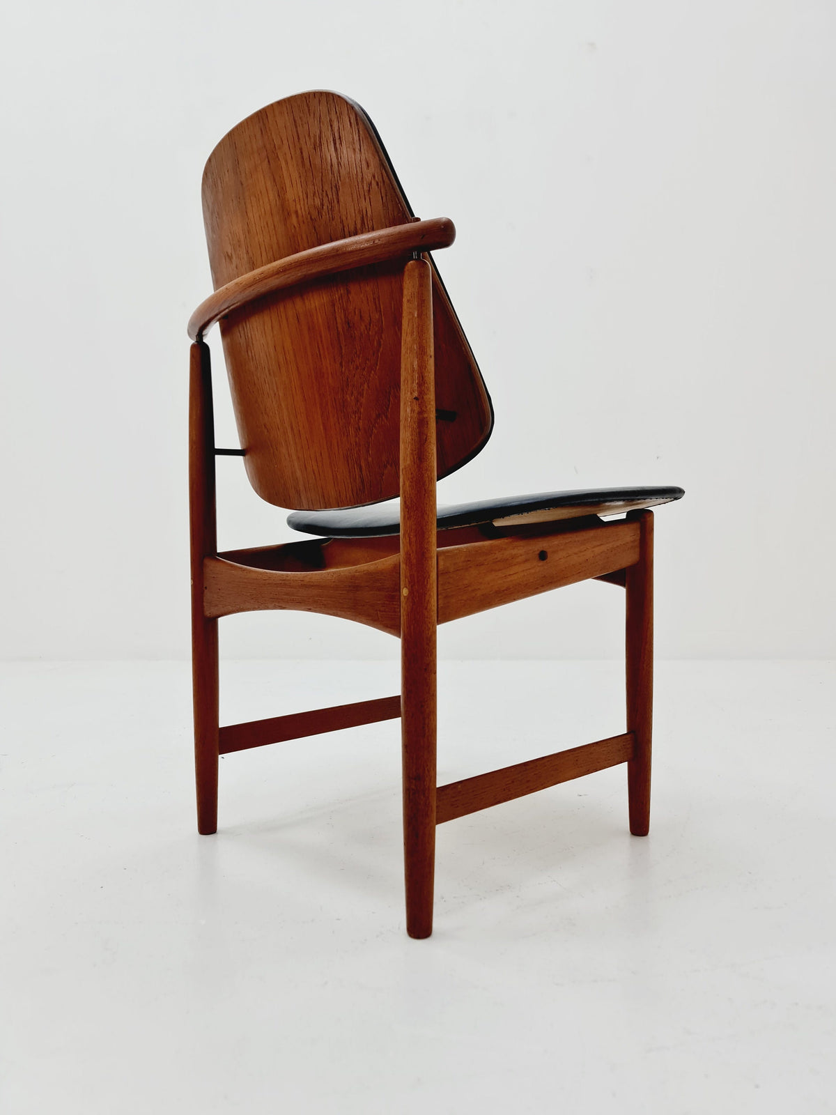 Danish teak and leather chair by Arne Vodder for France & Daverkosen, 1960s