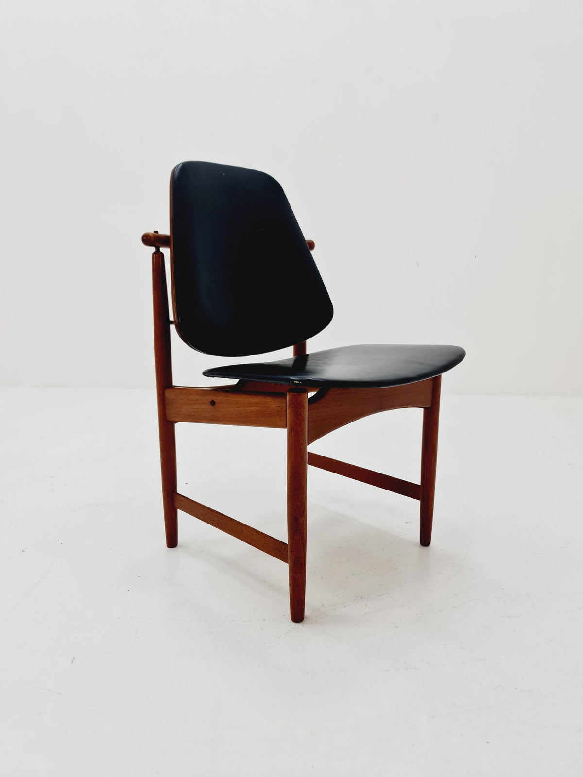 Danish teak and leather chair by Arne Vodder for France & Daverkosen, 1960s