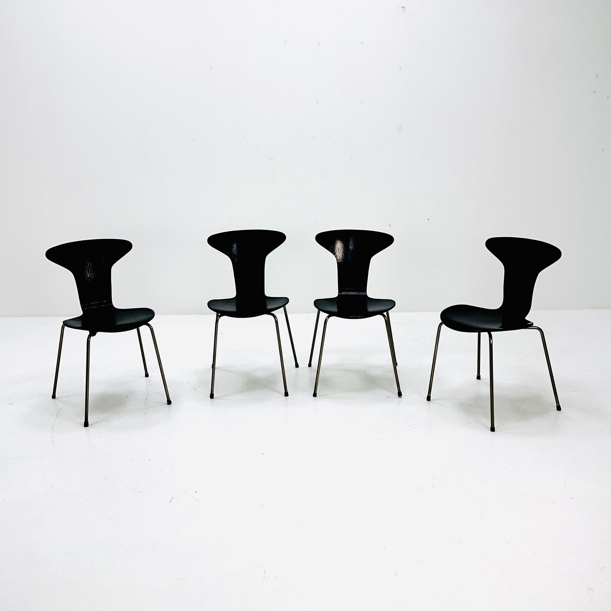 set of 4 mid century Mosquito model 3105 dining chairs by Arne Jacobsen for Fritz Hansen Denmark 1960s