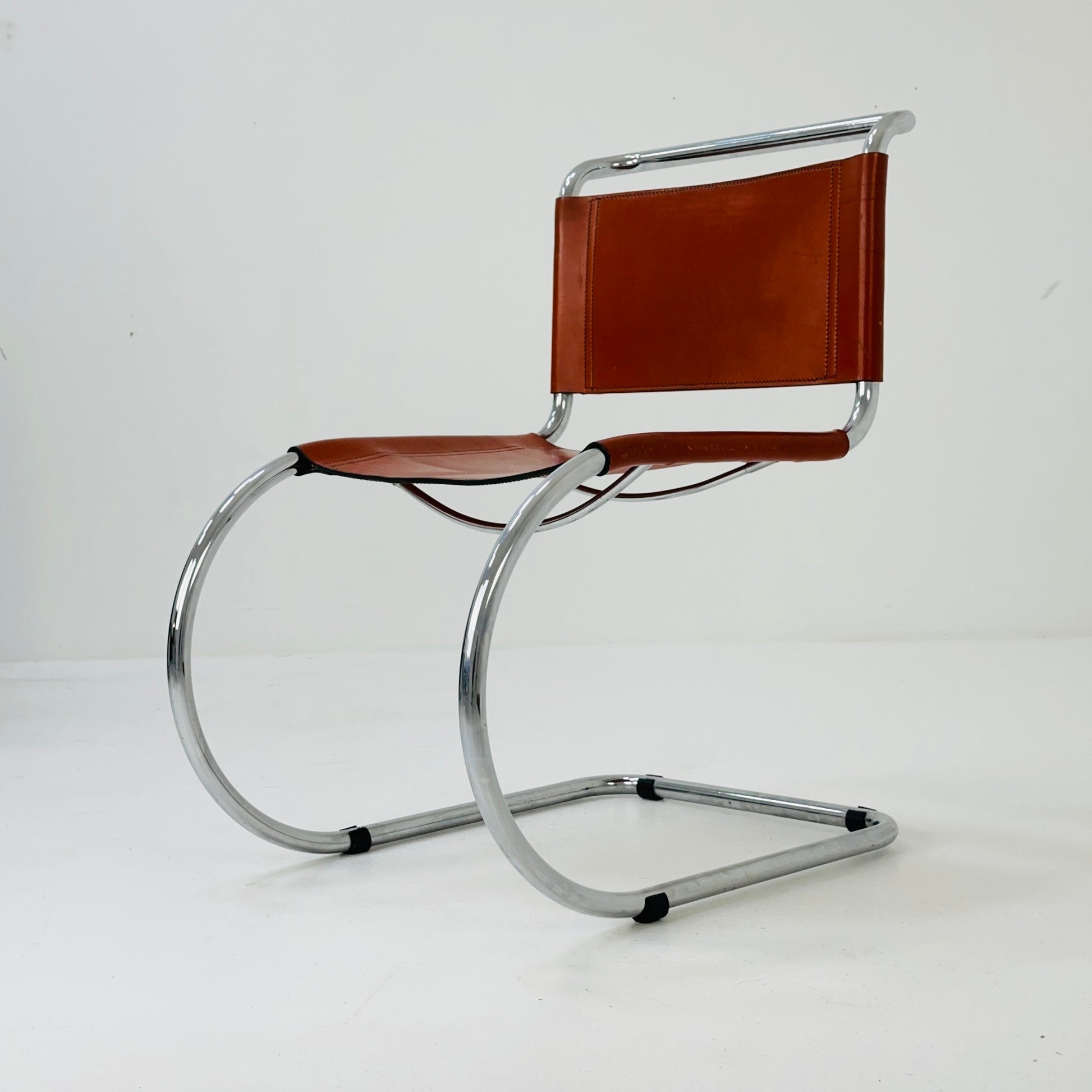 Mid century MR10 cognac chair by Ludwig Mies Van Der Rohe from Thonet 1980s