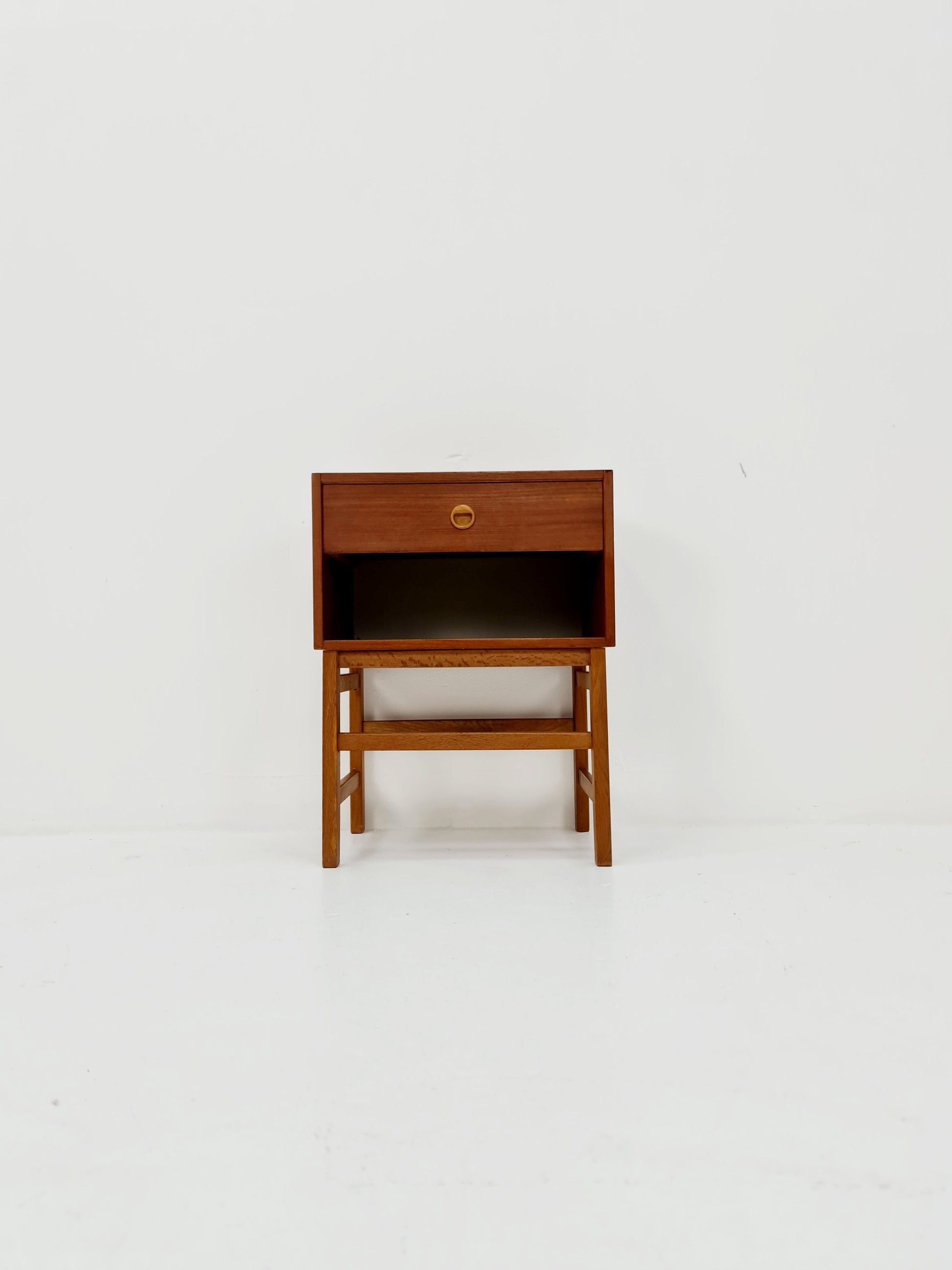 Midcentury Danish teak Side table/ Bedside table, 1960s