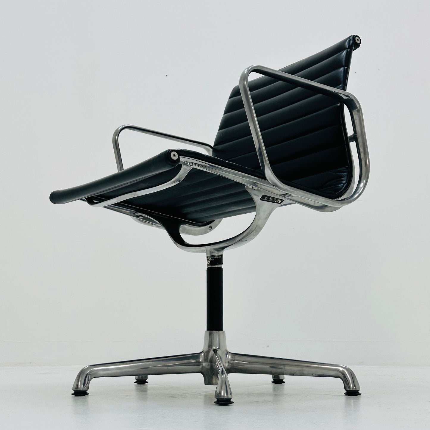 1 of 2 Charles & Ray Eames office /desk Chairs with Arms by ICF Italy 1980s
