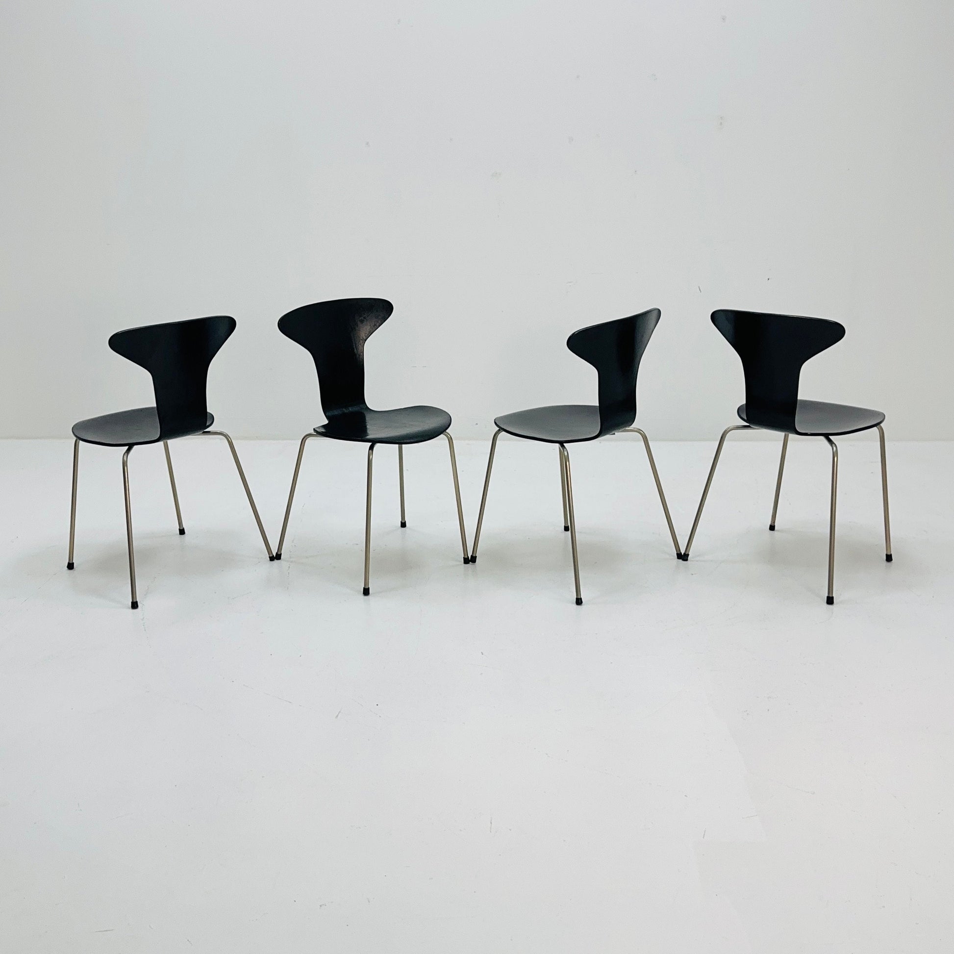 set of 4 mid century Mosquito model 3105 dining chairs by Arne Jacobsen for Fritz Hansen Denmark 1960s