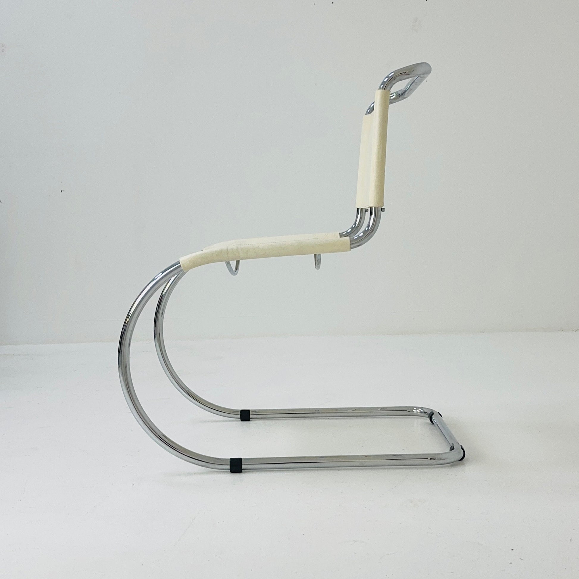 MR10 lounge white leather chair design by Ludwig Mies van der Rohe , 1980s