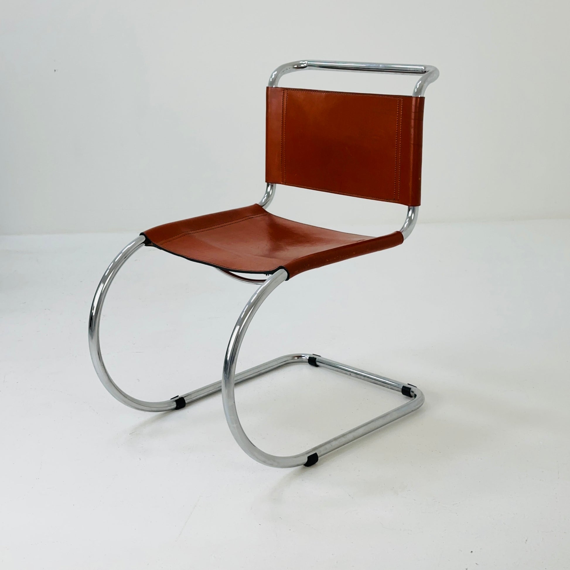 Mid century MR10 cognac chair by Ludwig Mies Van Der Rohe from Thonet 1980s