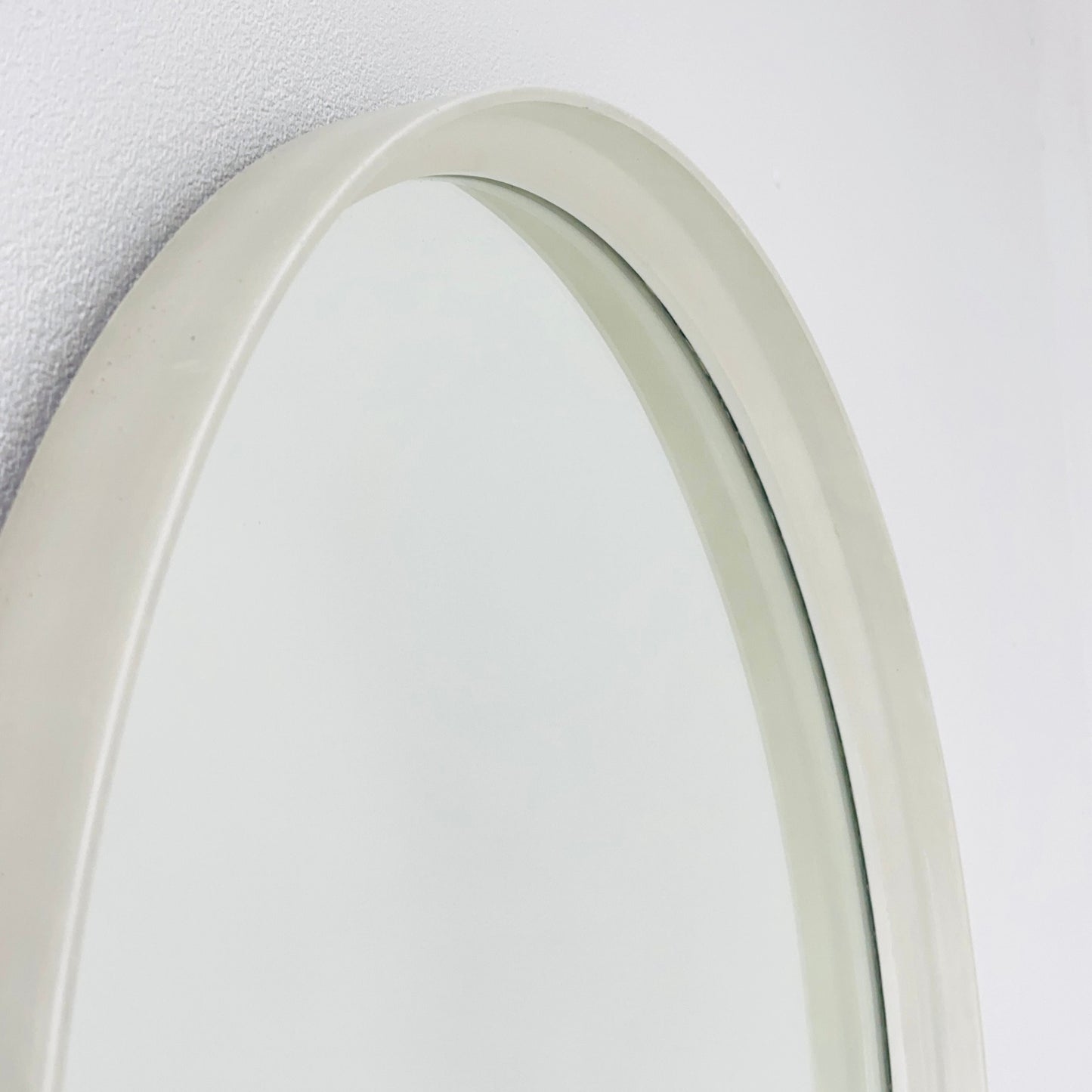 Space Age \Mid-Century Round Mirrror, 1970s