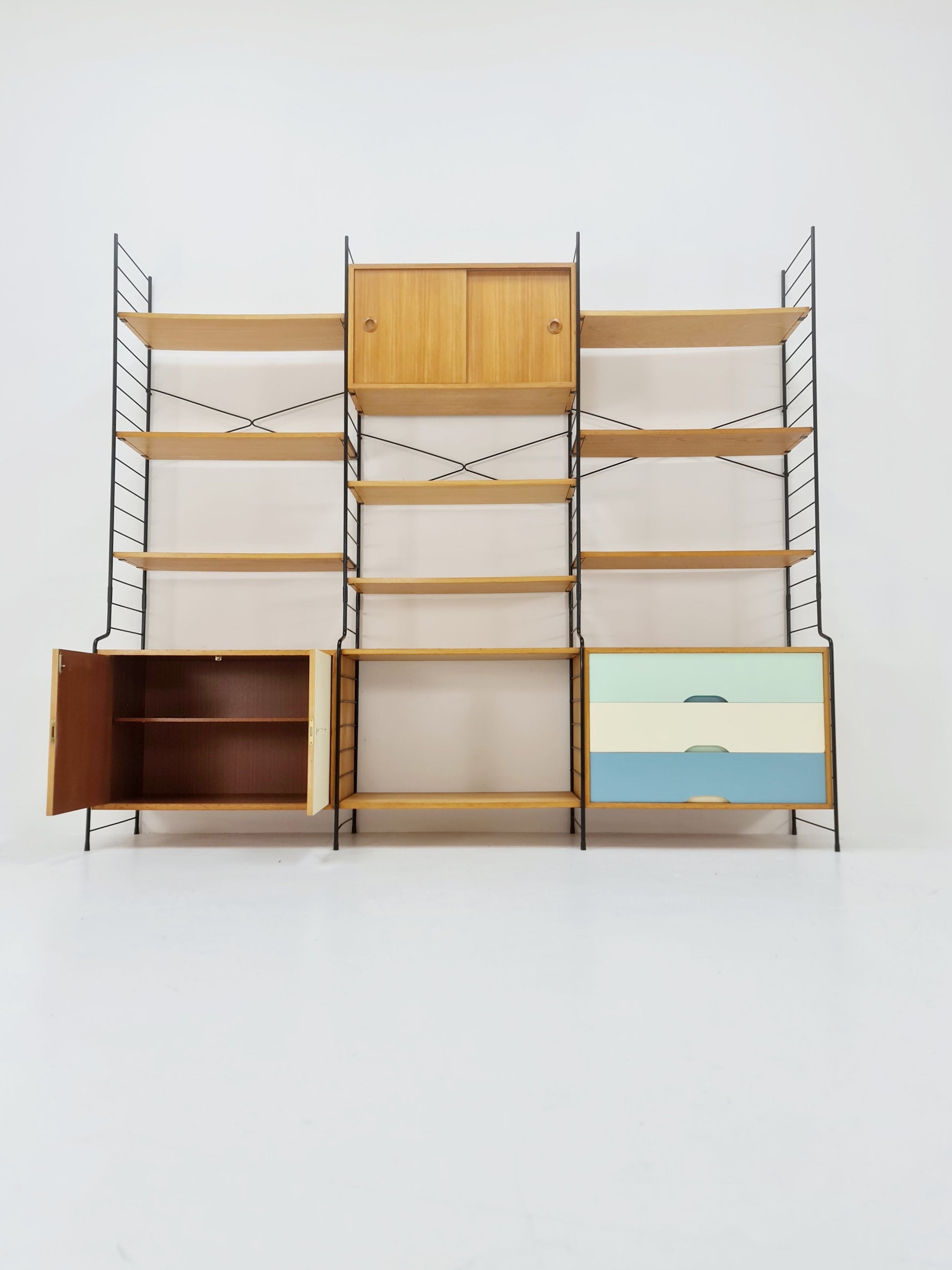 Mid century String shelf-system, bookcase Eshe by WHB Germany, 1950s