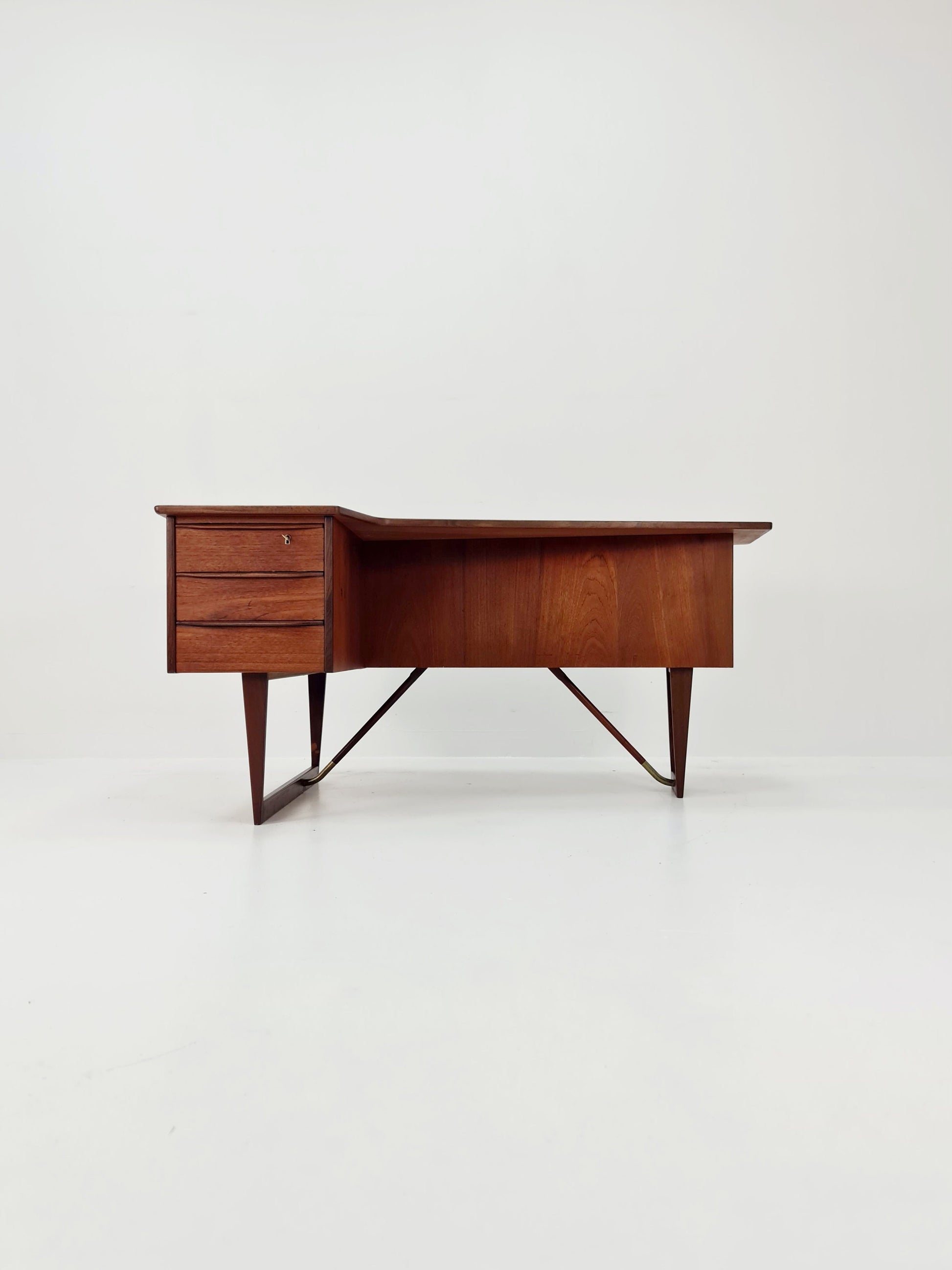 Danish teak desk model Executive Desk by Peter Lovig Nielsen for Hedensted, 1960s