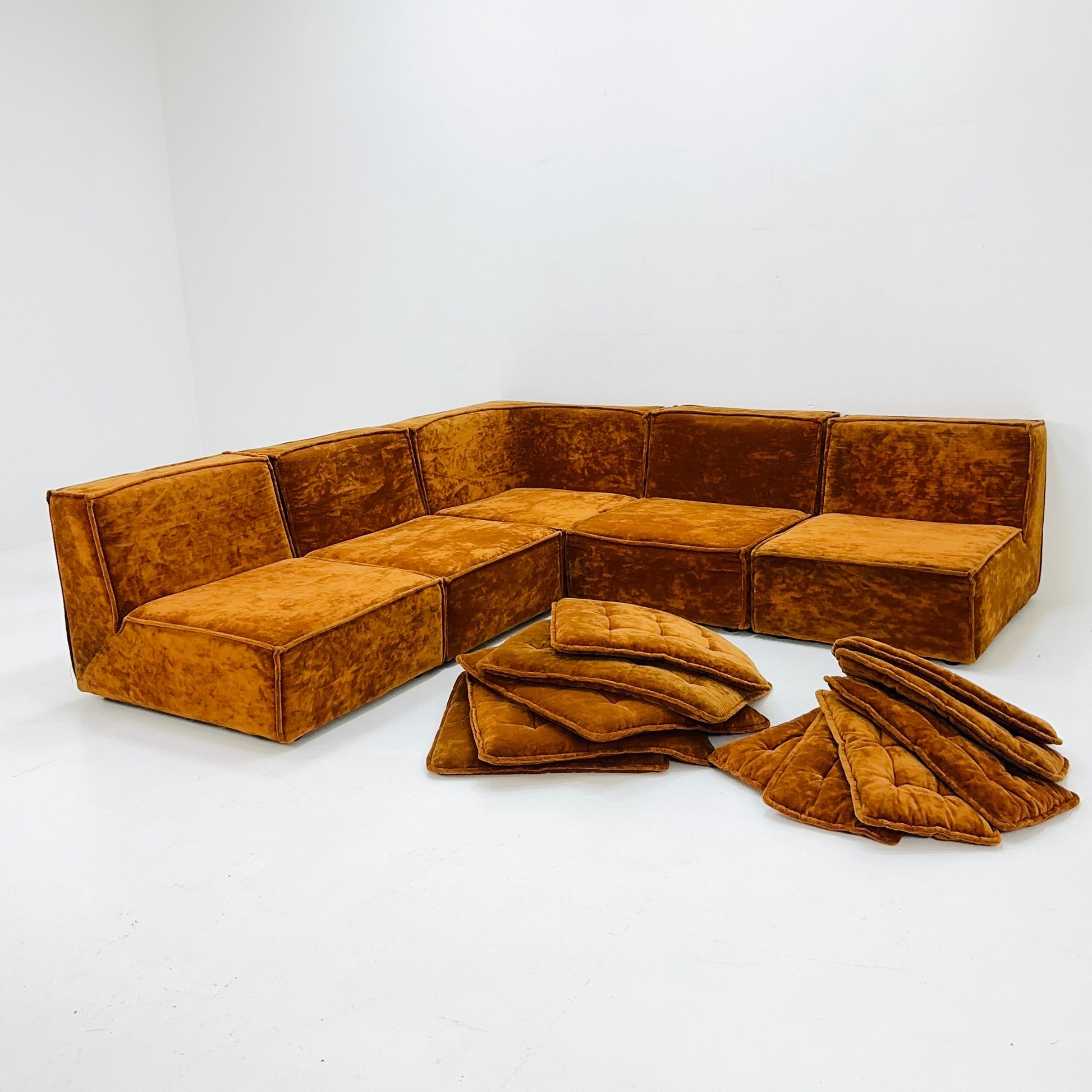 Italian mid century brown modular sofa/couch, 1970s, set of 5
