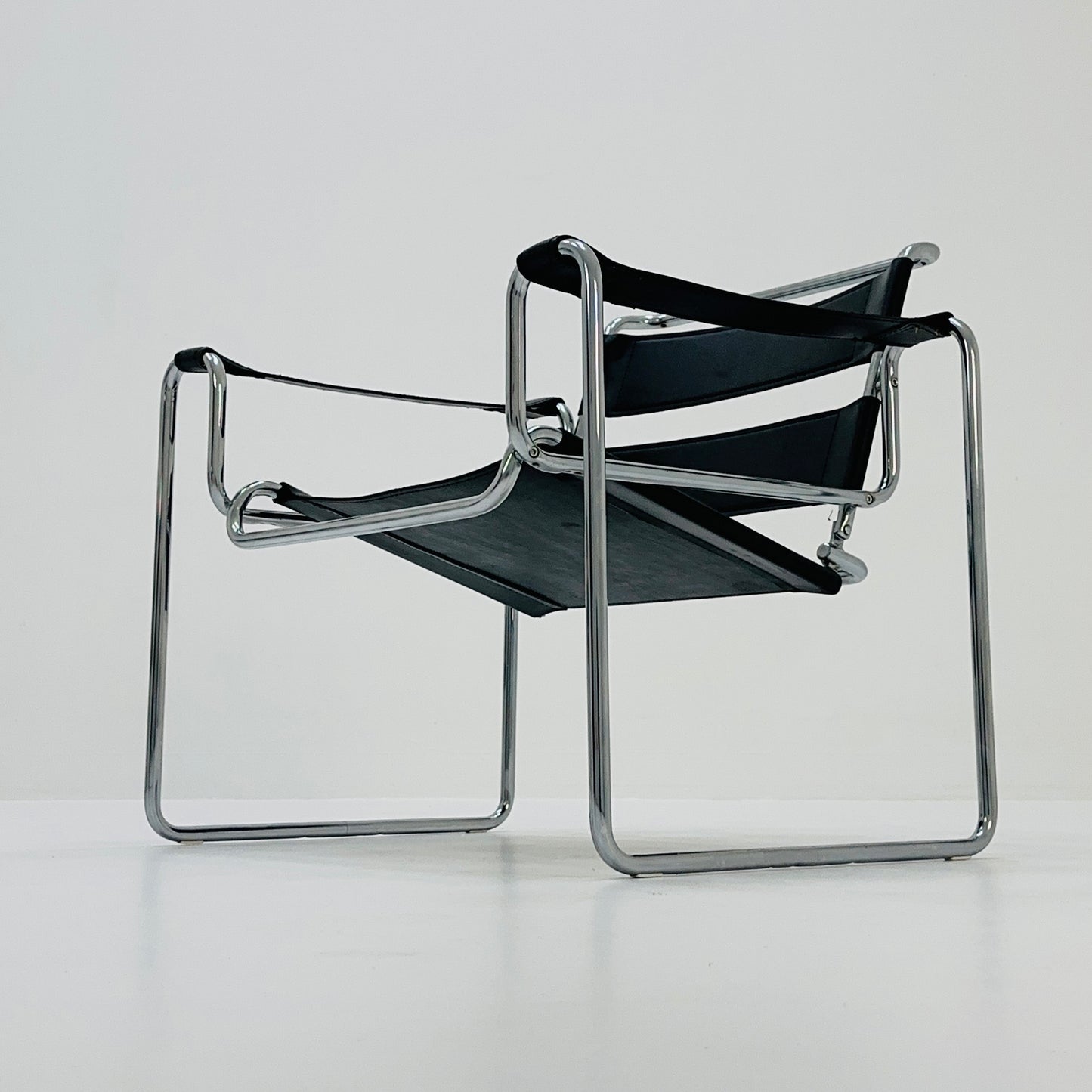 Mid century Black B3 armchair WASSILY style by Marcel Brauer , 1990s Germany