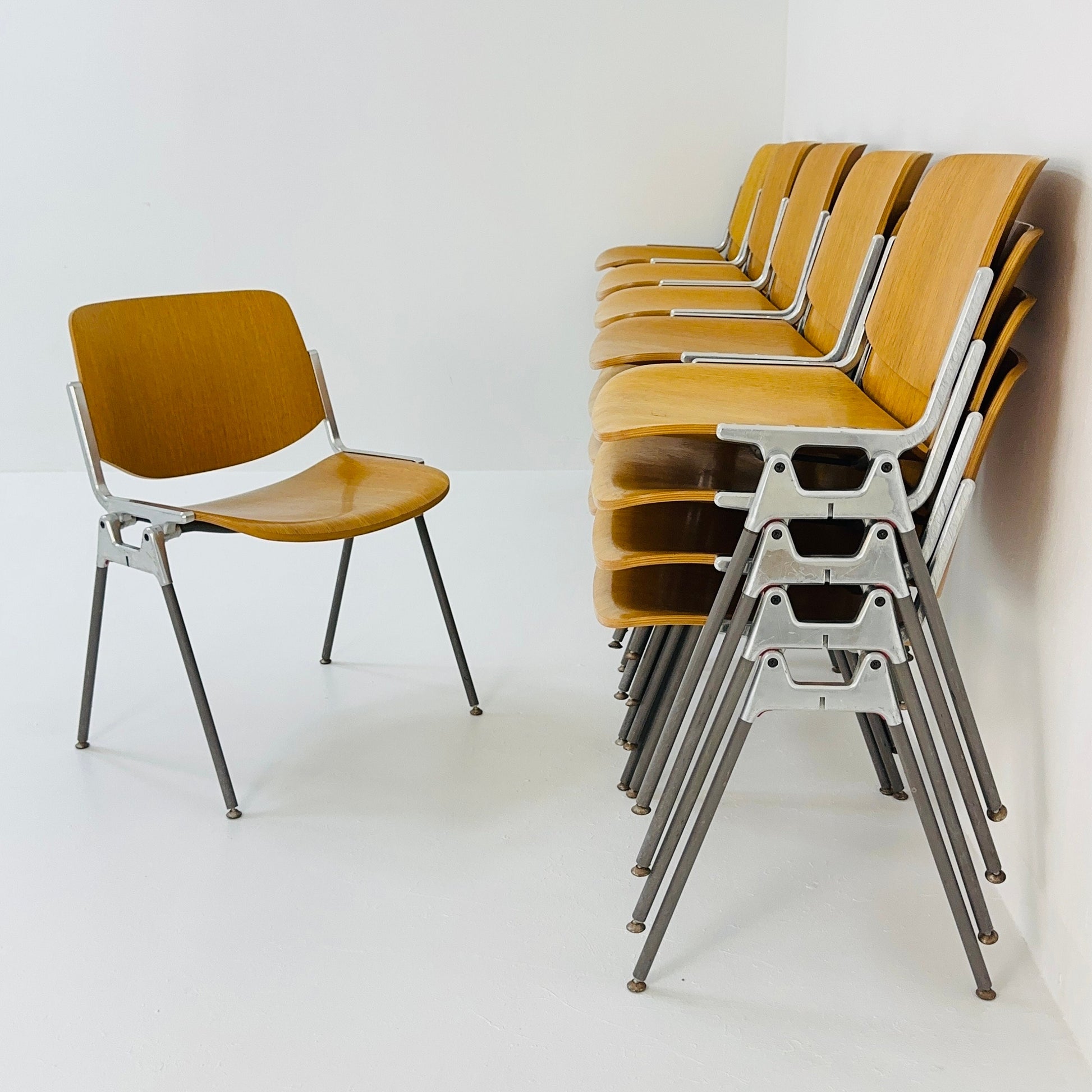 Mid century Stacking desk chair by Giancarlo Piretti for Anomima Castelli ,Italy 1960s
