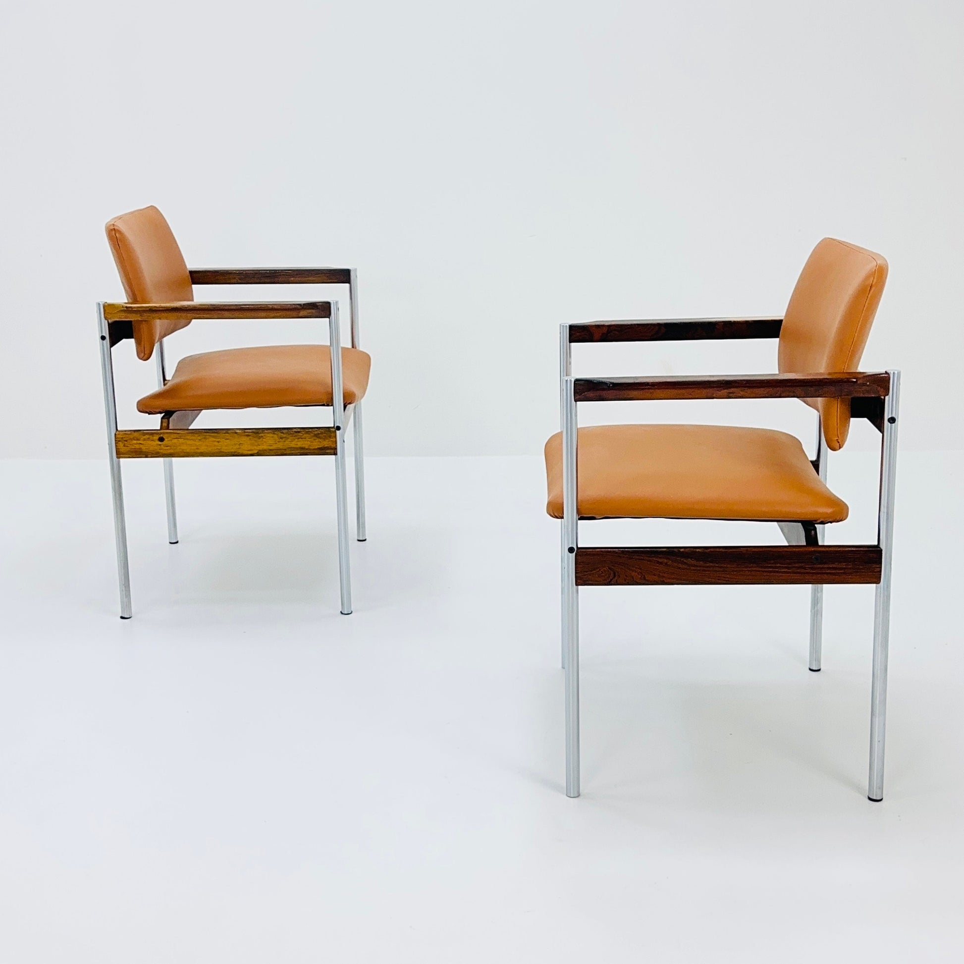 Set of 2 Mid-Century Dining arm Chairs by Thereca, 1960s, Netherlands