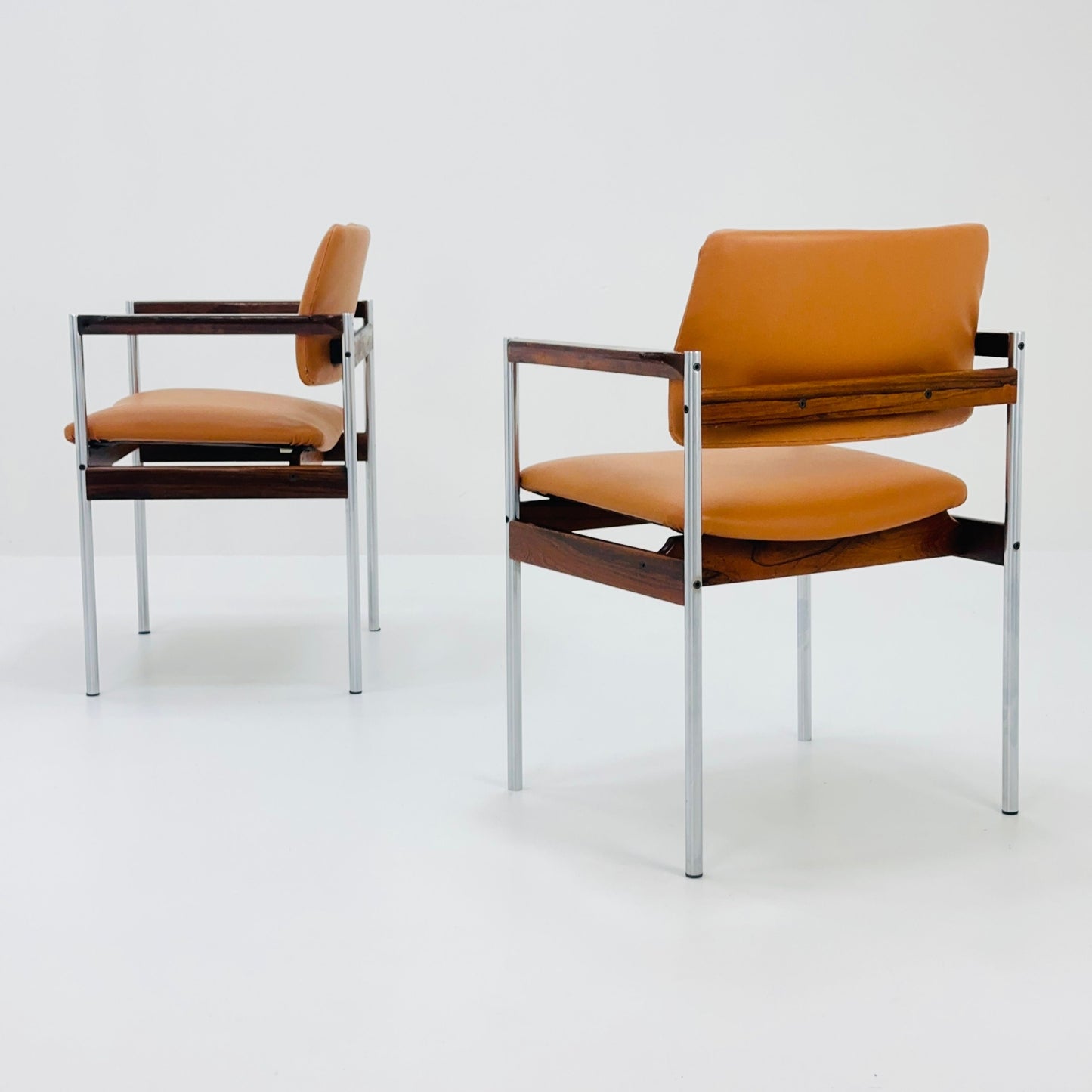 Set of 2 Mid-Century Dining arm Chairs by Thereca, 1960s, Netherlands