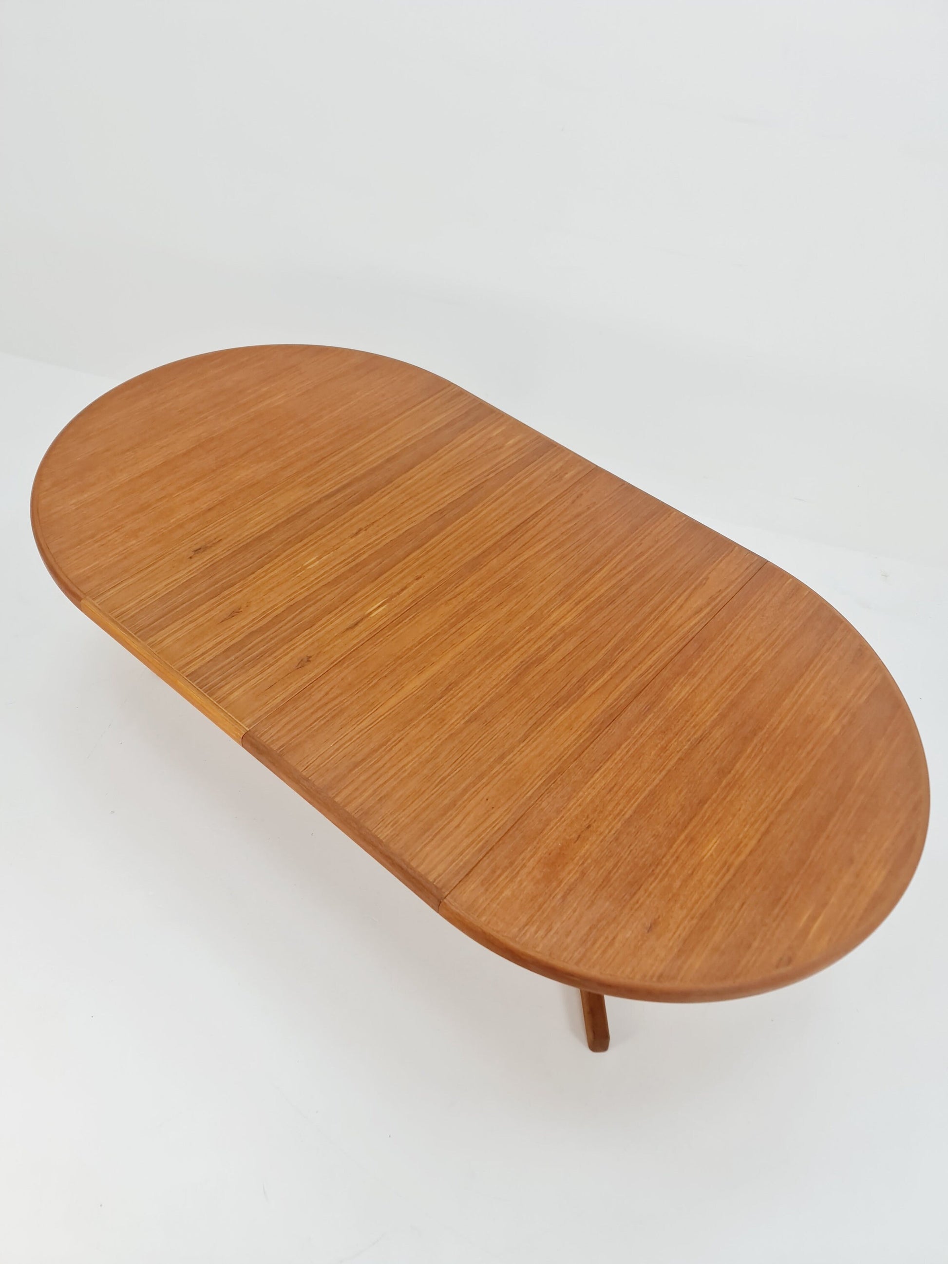 Mid century extendable Danish Modern Teak dining table by Glostrup , 1970s