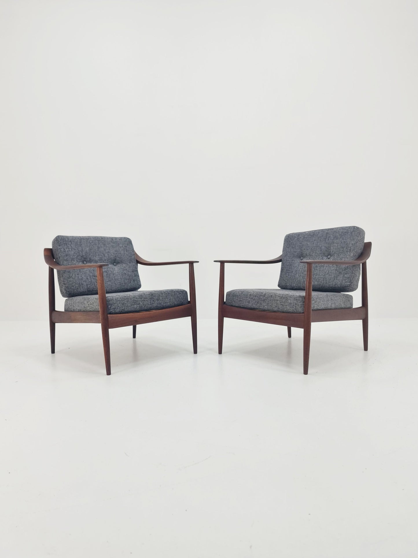 Midcentury easy chairs by Walter Knoll for Knoll Antimott , Germany, 1960s, Set of 2