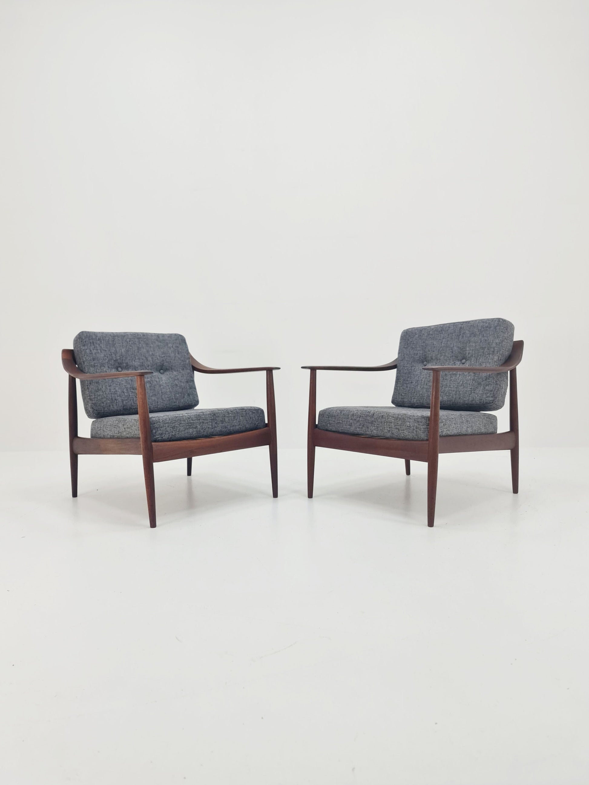 Midcentury easy chairs by Walter Knoll for Knoll Antimott , Germany, 1960s, Set of 2