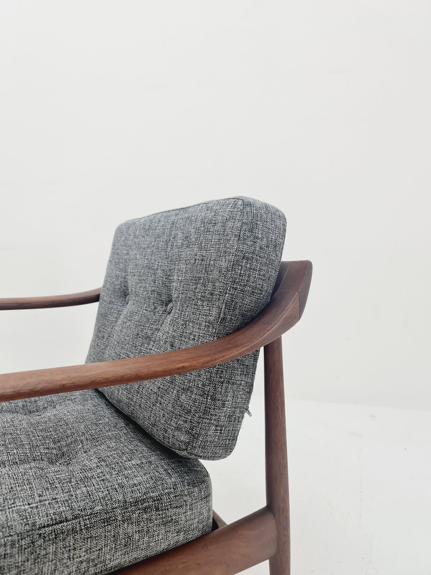 Midcentury easy chairs by Walter Knoll for Knoll Antimott , Germany, 1960s, Set of 2