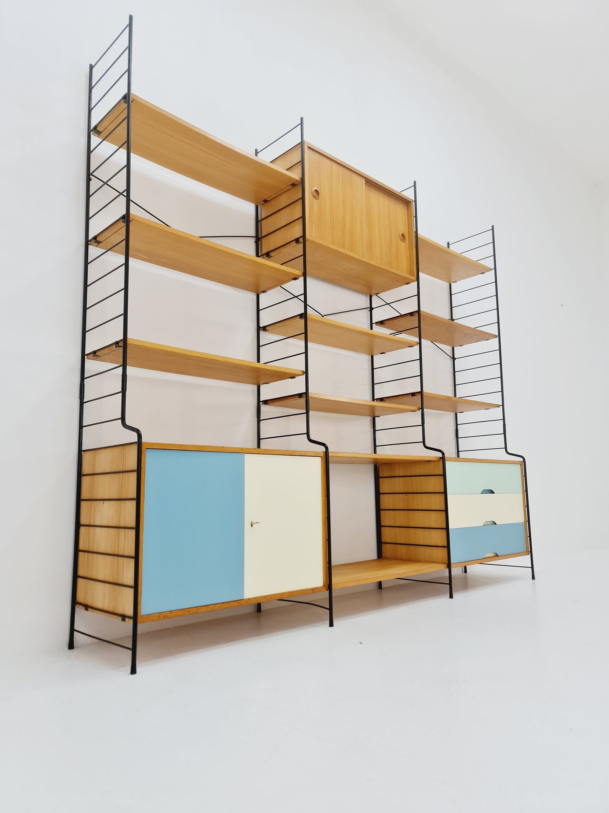 Mid century String shelf-system, bookcase Eshe by WHB Germany, 1950s