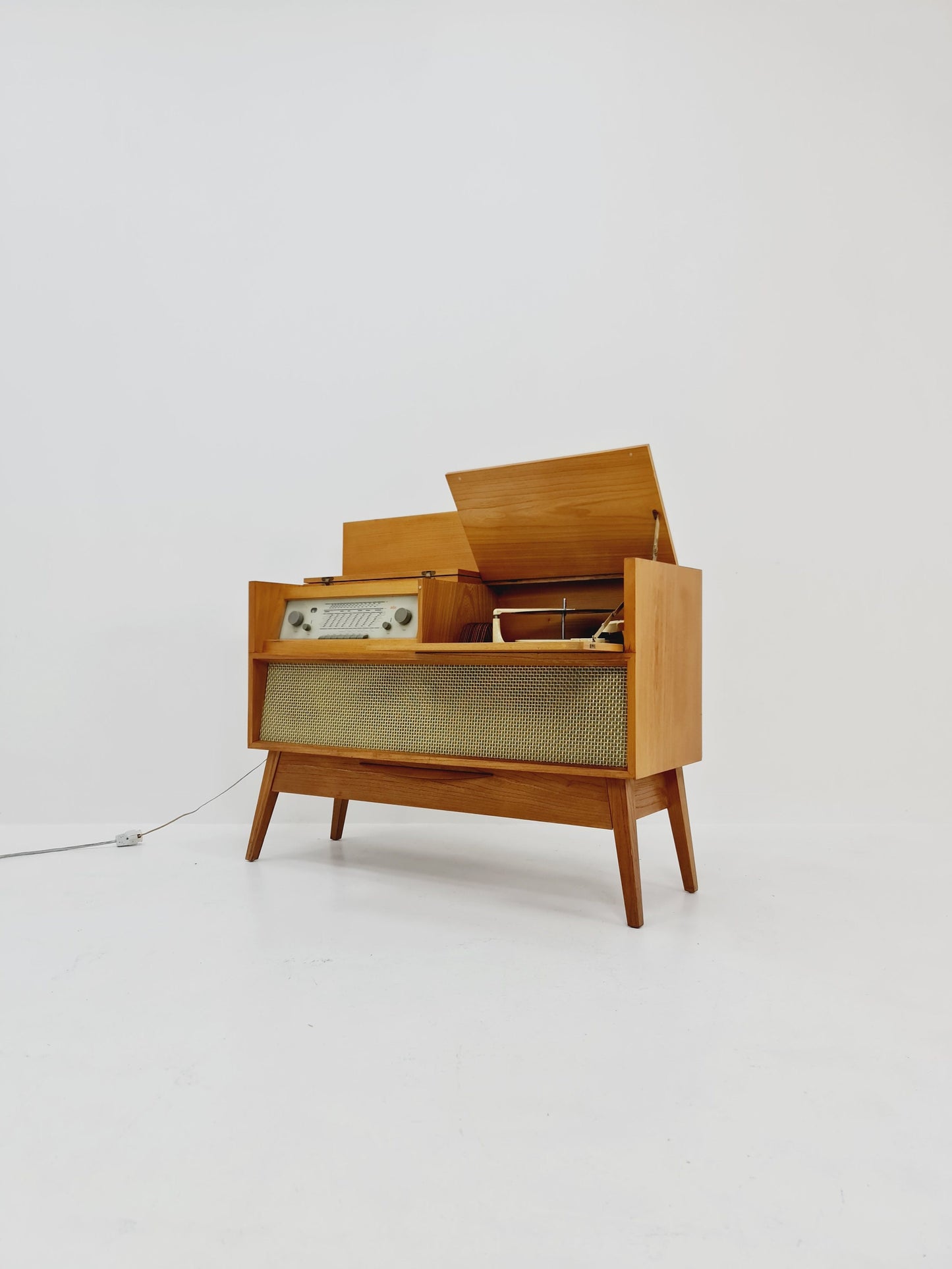 Mid Century Modern German ash record player, radio by Braun “MM 4 ”, 1960s