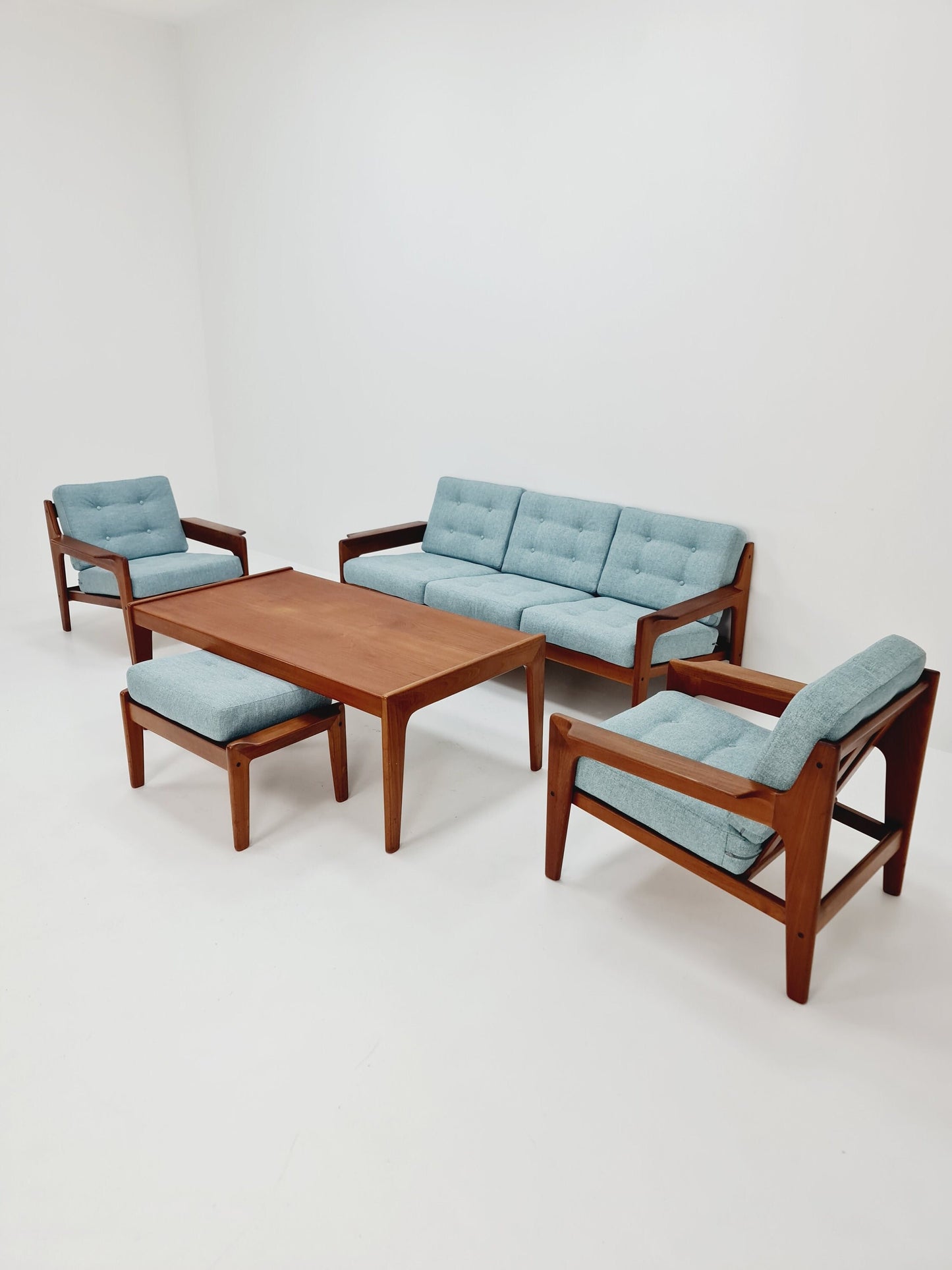 Mid century easy lounge couch by Arne Wahl Iversen for komfort teak , 1960s