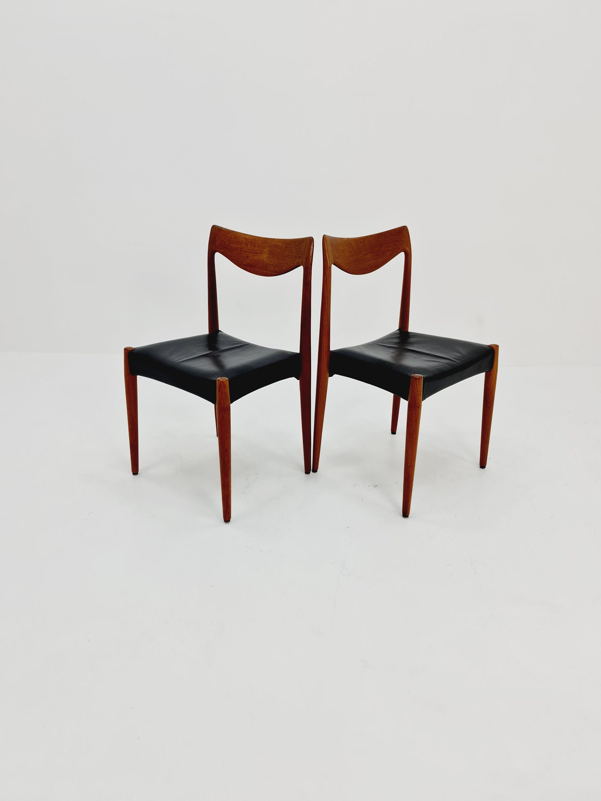 1 of 2 Vintage Norwegian teak, leather chair by Rastad & Relling, 1960s