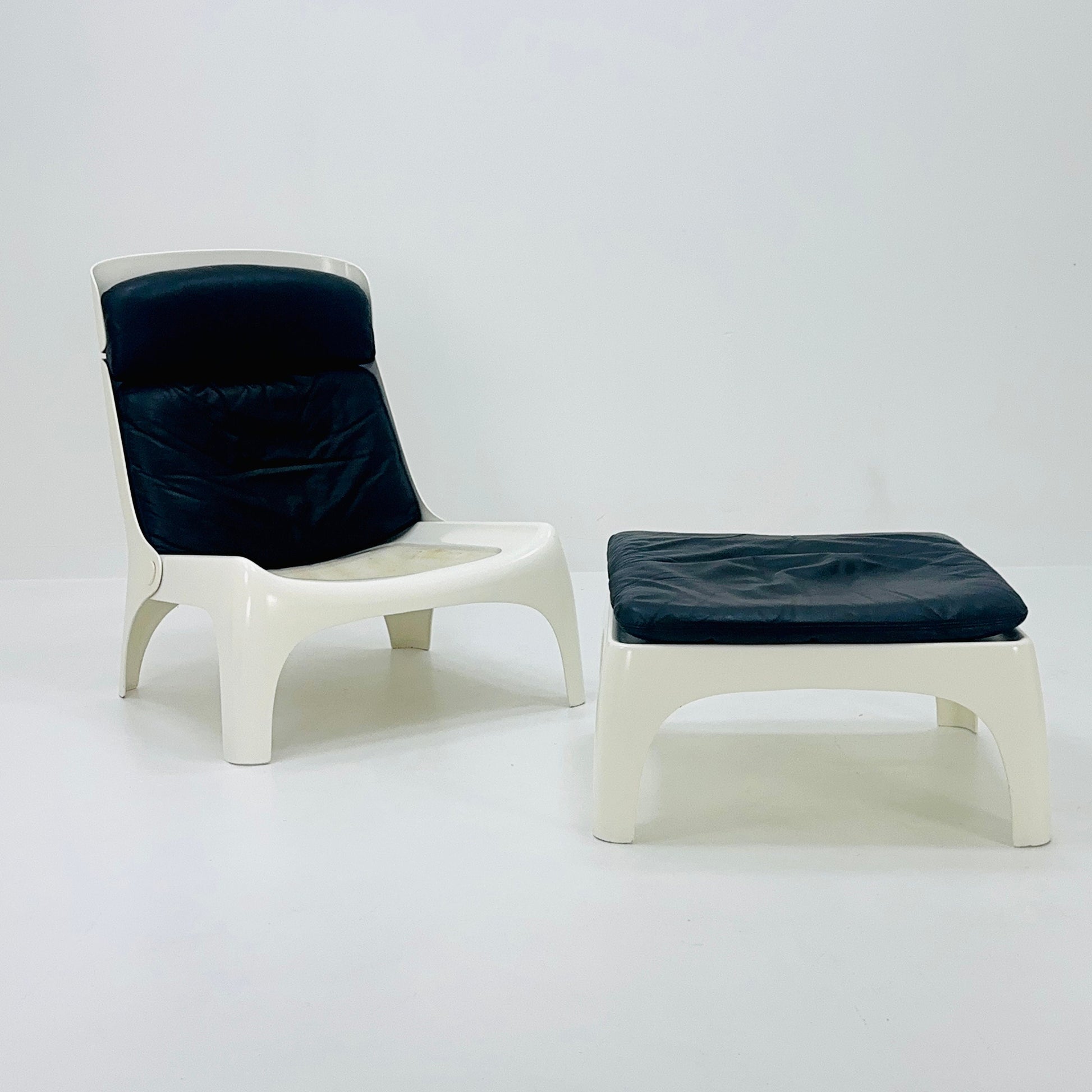Space Age lounge chair and table set by Carl Straub, Germany 1980s