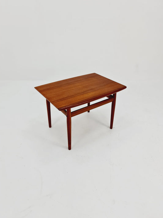 Danish Teak Coffee Table by Grete Jalk for Glostrup Møbelfabrik, 1960s