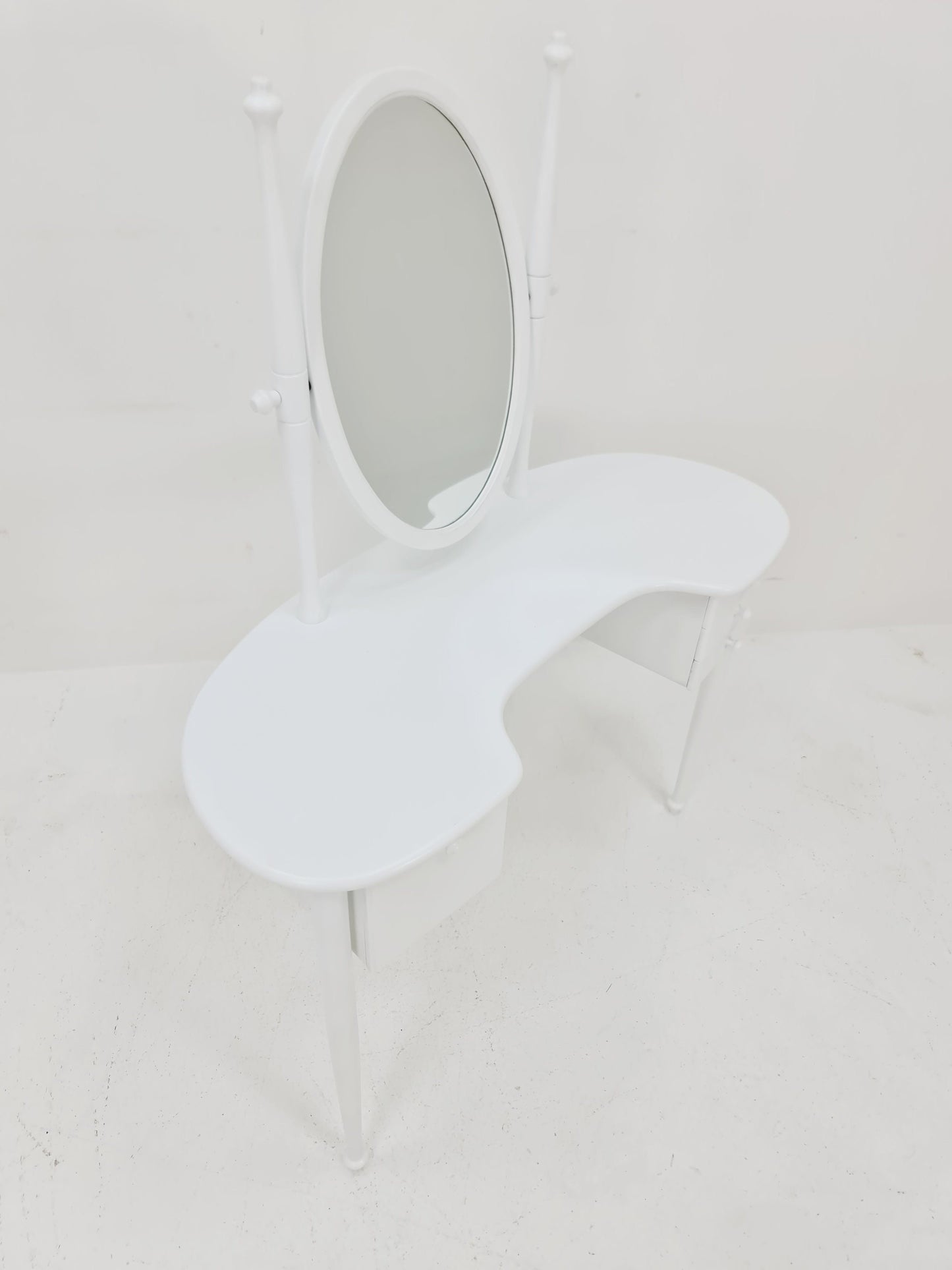 Mid Century Modern Swedish vanity table/ make up By AB Nybrofabriken Model Romantica, 1960s
