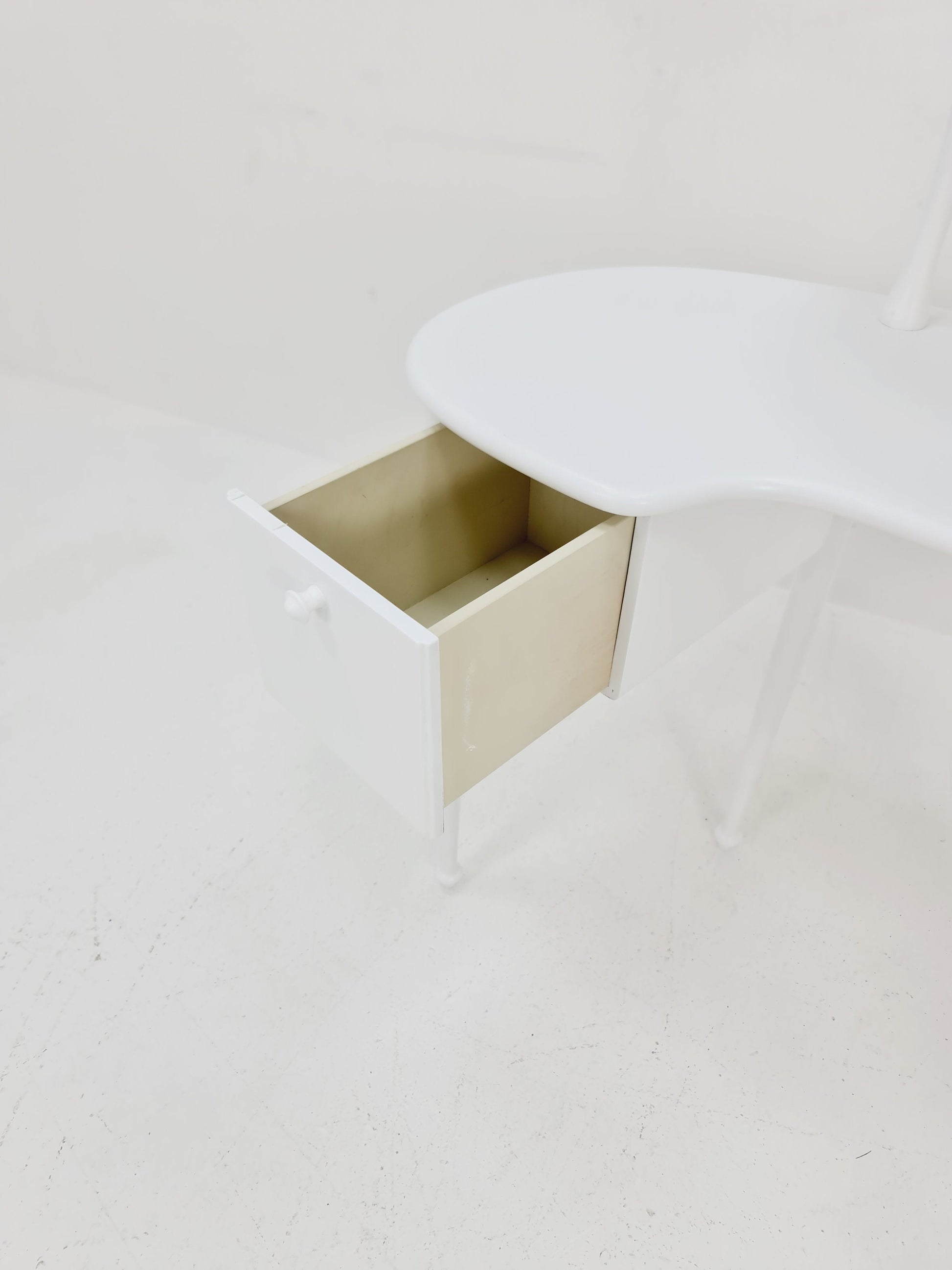 Mid Century Modern Swedish vanity table/ make up By AB Nybrofabriken Model Romantica, 1960s