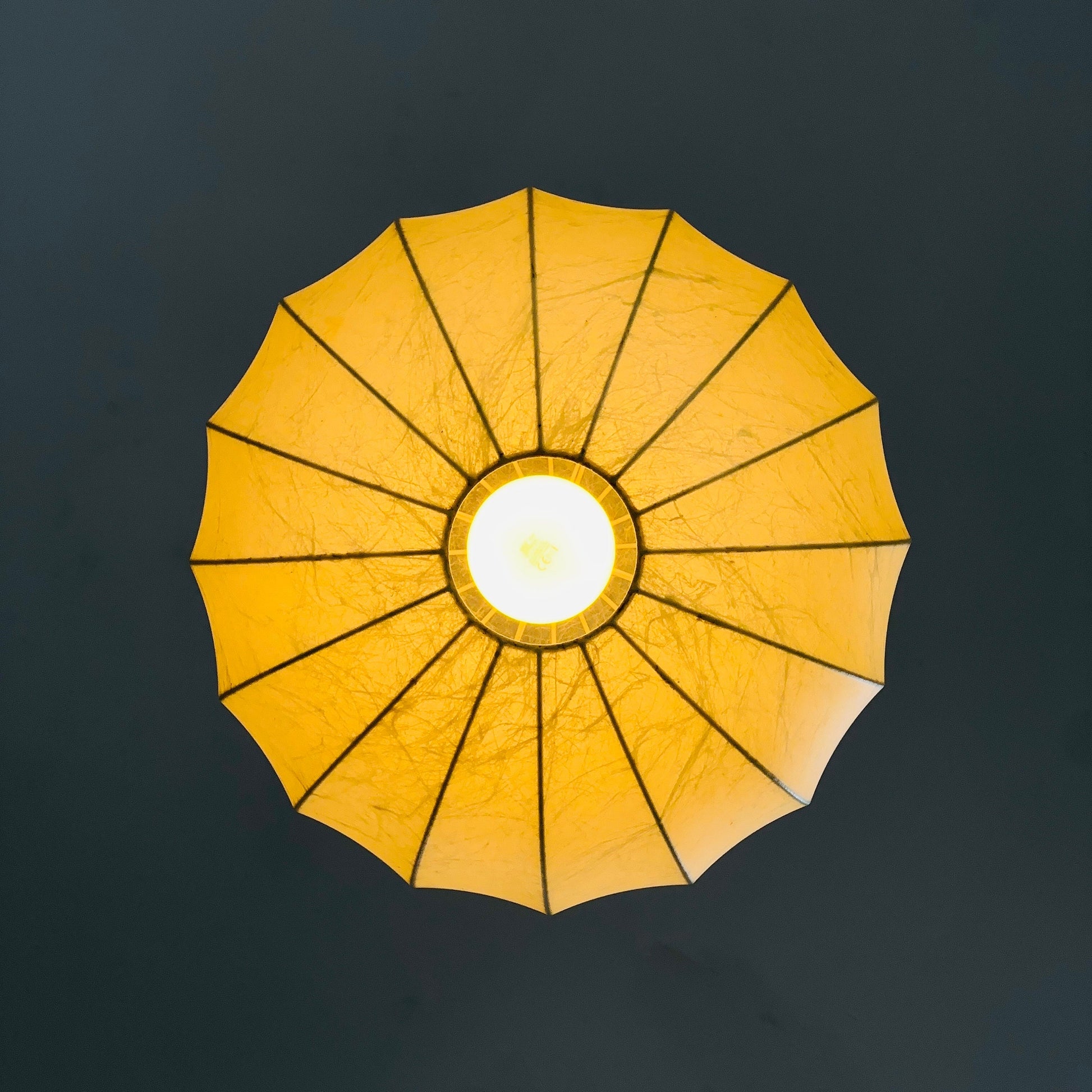 Space age pendant lamp by Designer Achille & Pier Giacomo Castiglioni : Bovezzo (Italy)