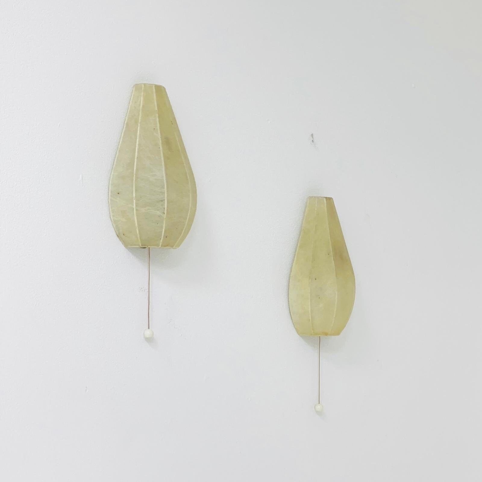 Set of 2 Cocoon wall lights Duo Dropa, Castiglioni, 1960s