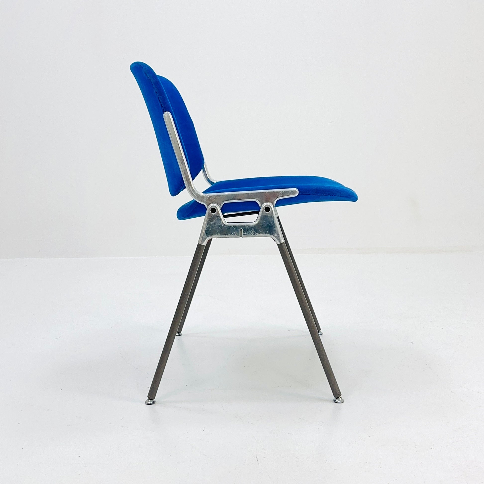 1/50 Mid century Stacking blue fabric chair by Giancarlo Piretti for Anomima Castelli ,Italy 1960s