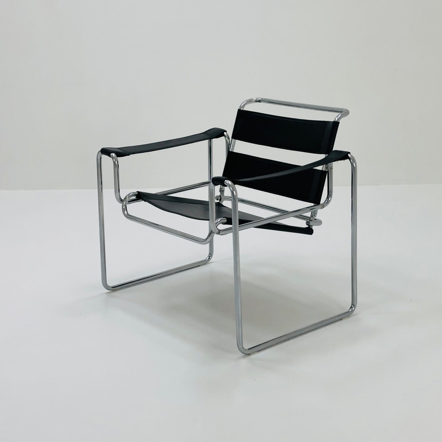 Mid century Black B3 armchair WASSILY style by Marcel Brauer , 1990s Germany