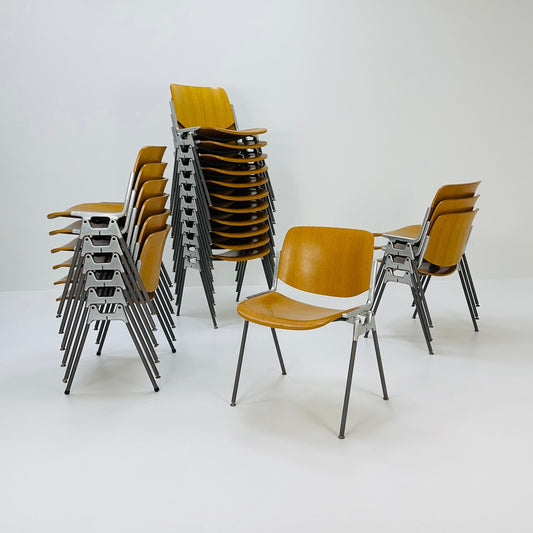 Mid century Stacking desk chair by Giancarlo Piretti for Anomima Castelli ,Italy 1960s