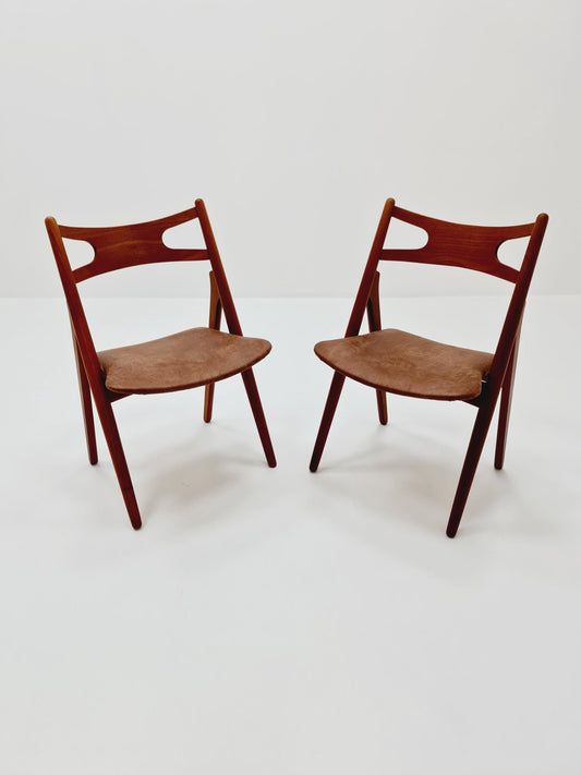 Danish teak with leather sits dining chairs by Hans Wegner for carl Hansen & Son, 1960s, set of 2