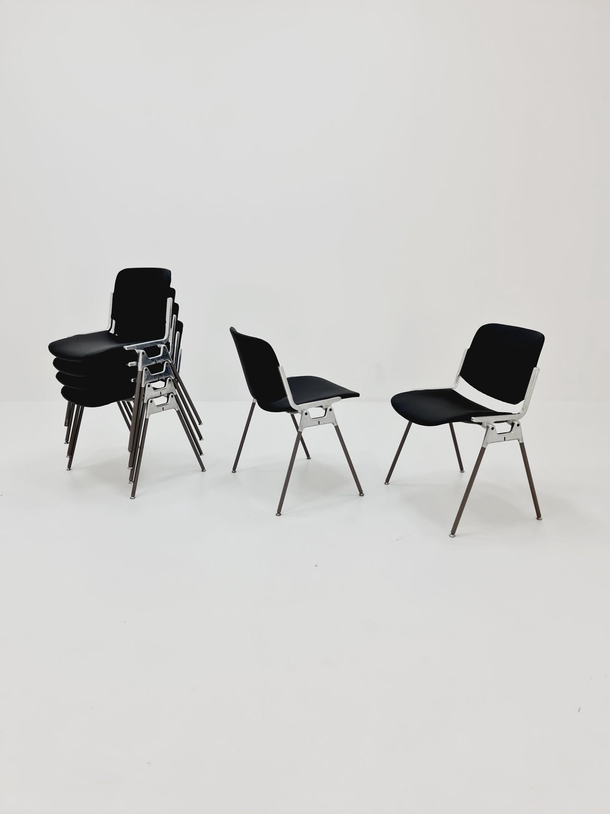 1 / 6 Italian black leatherite Castelli chairs by Giancarlo Piretti, 1970s
