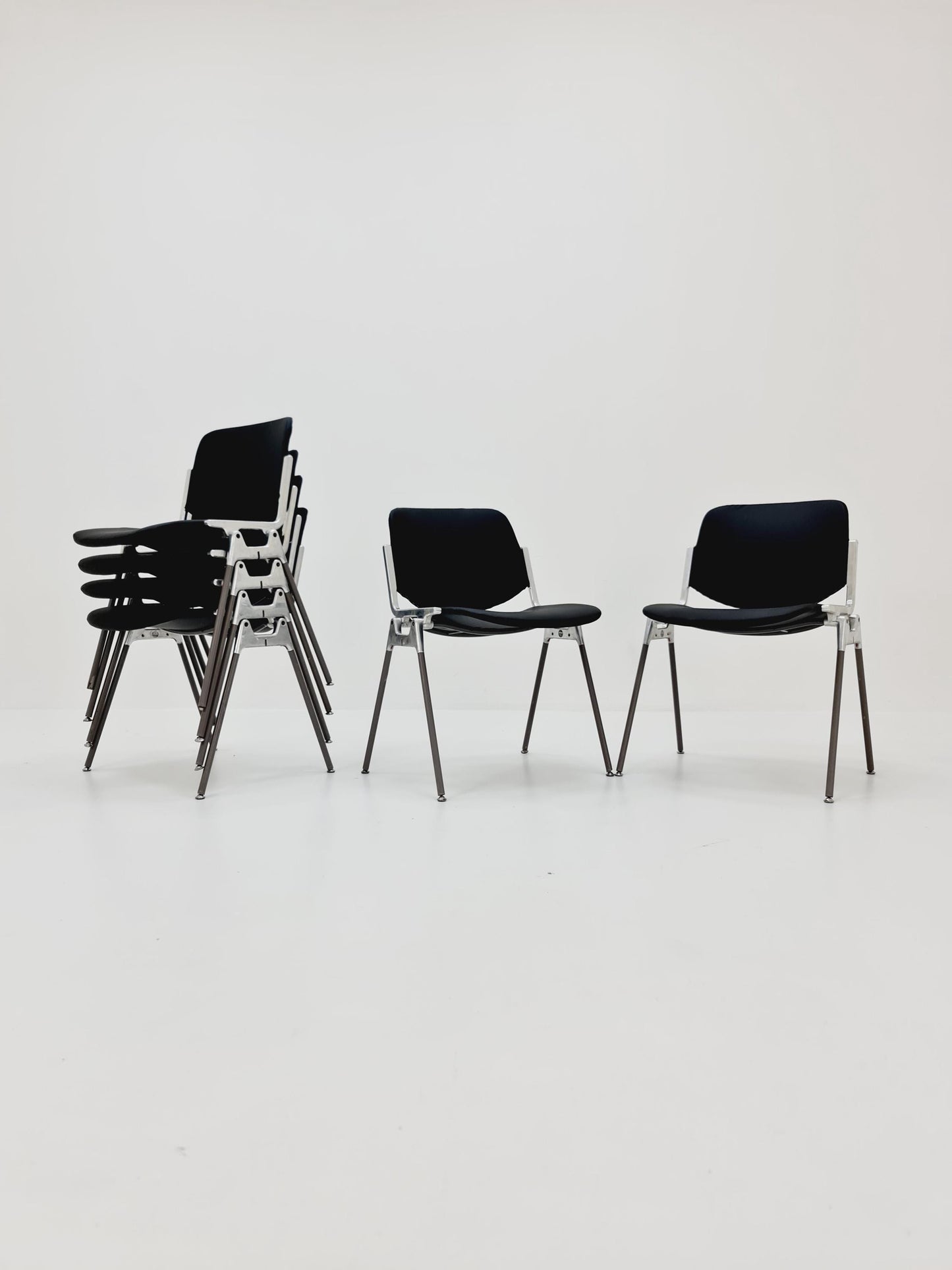 1 / 6 Italian black leatherite Castelli chairs by Giancarlo Piretti, 1970s