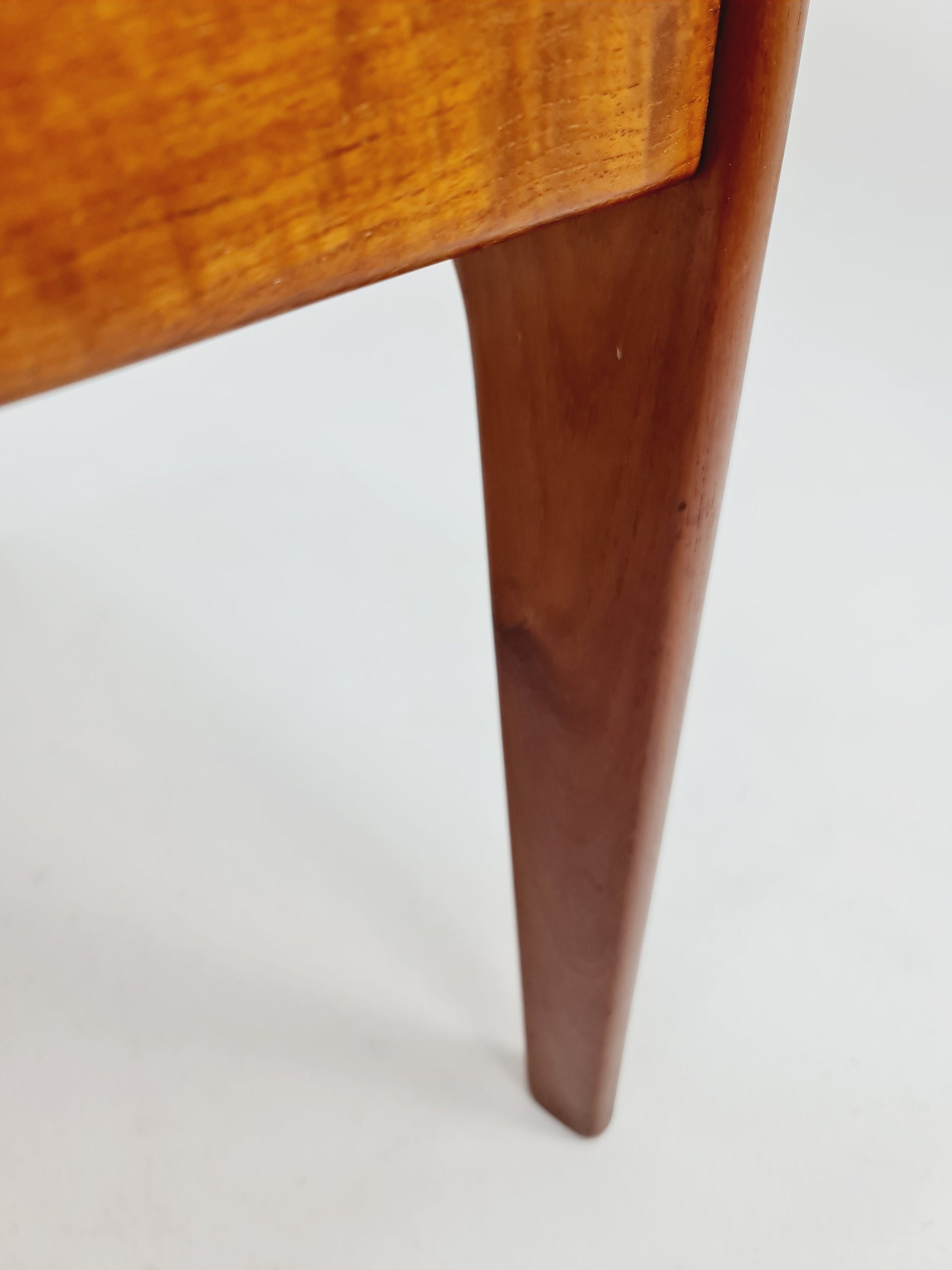 Danish Coffee Table by Arne Wahl Iversen for Komfort Møbelfabrik, 1960s