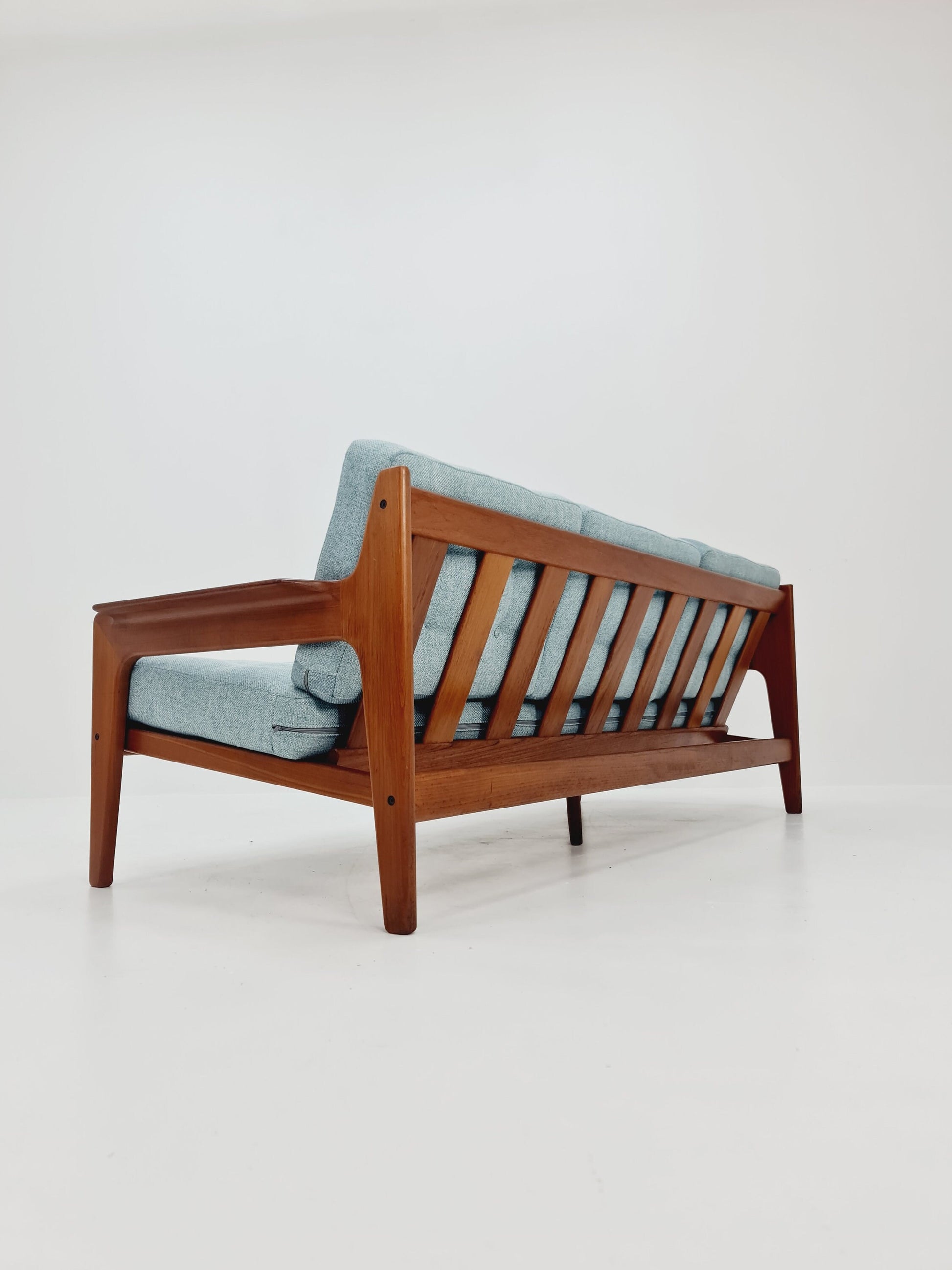 Mid century easy lounge couch by Arne Wahl Iversen for komfort teak , 1960s