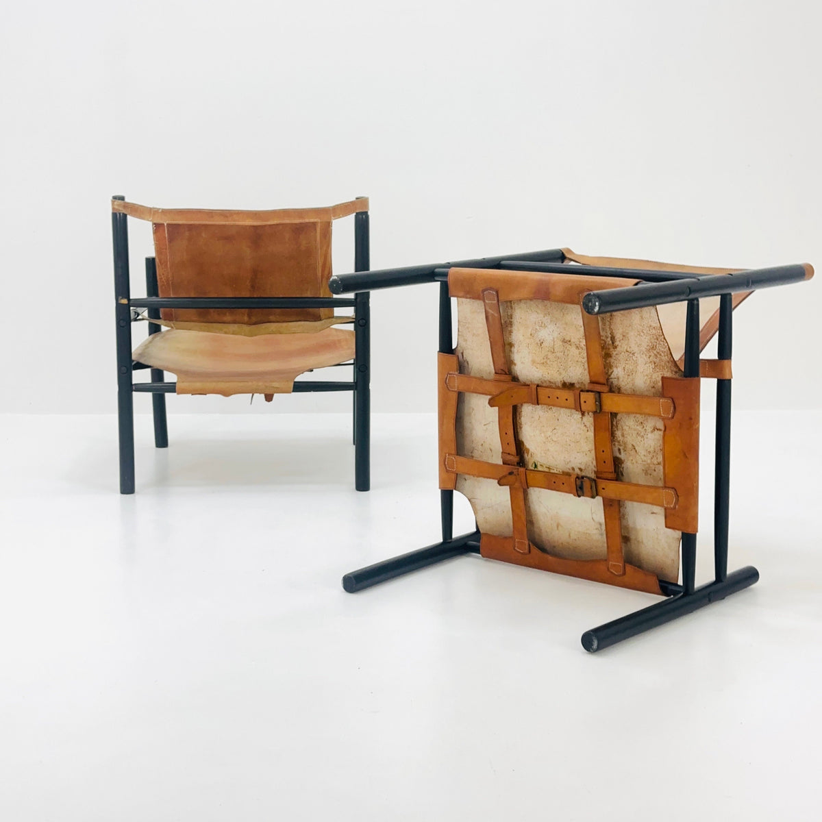 Mid century Sling Safari chair set by Abel Gonzalez cognac leather Argentina 1960s