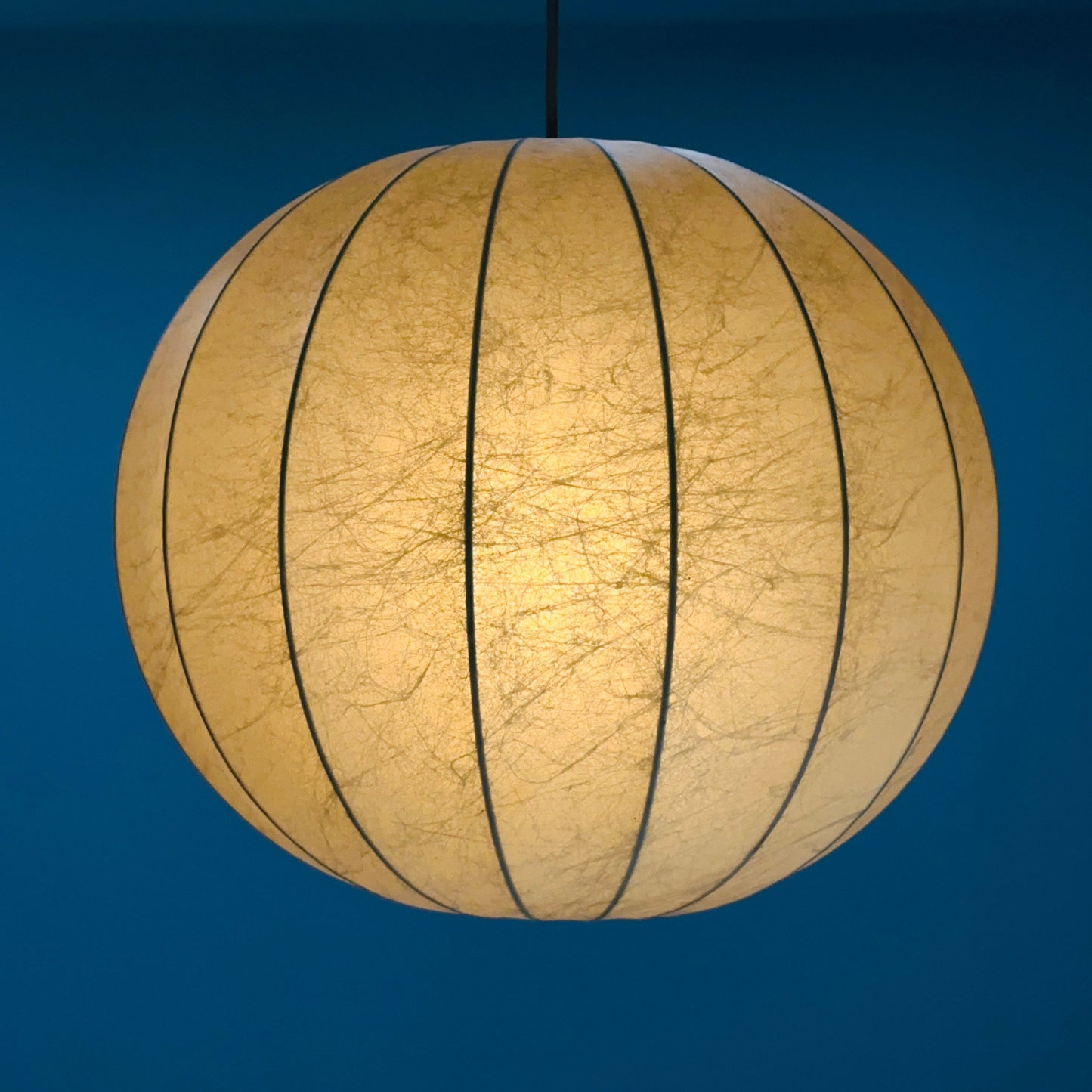 Space age pendant lamp by Designer Achille & Pier Giacomo Castiglioni : Bovezzo (Italy)