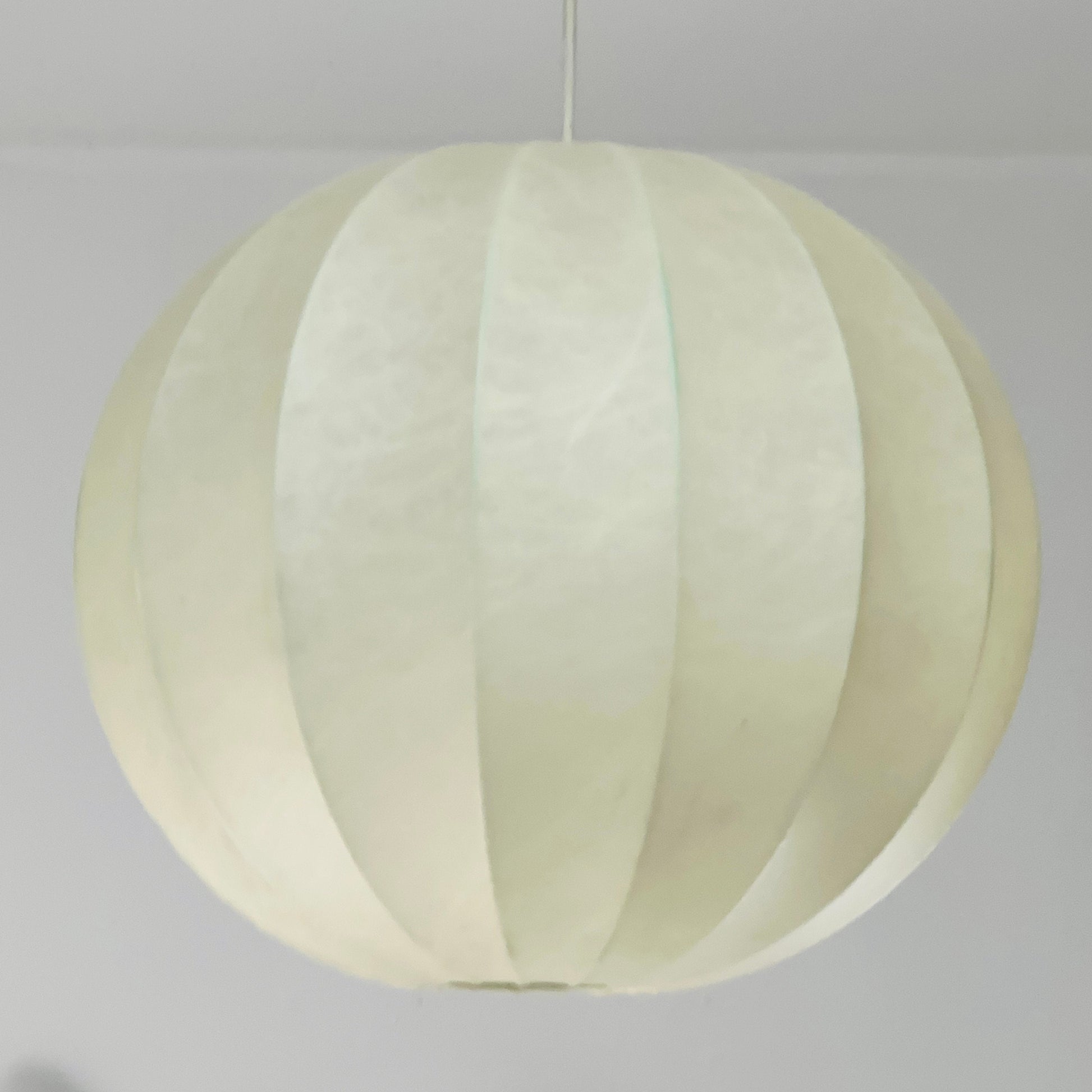 Space age pendant lamp by Designer Achille & Pier Giacomo Castiglioni : Bovezzo (Italy)