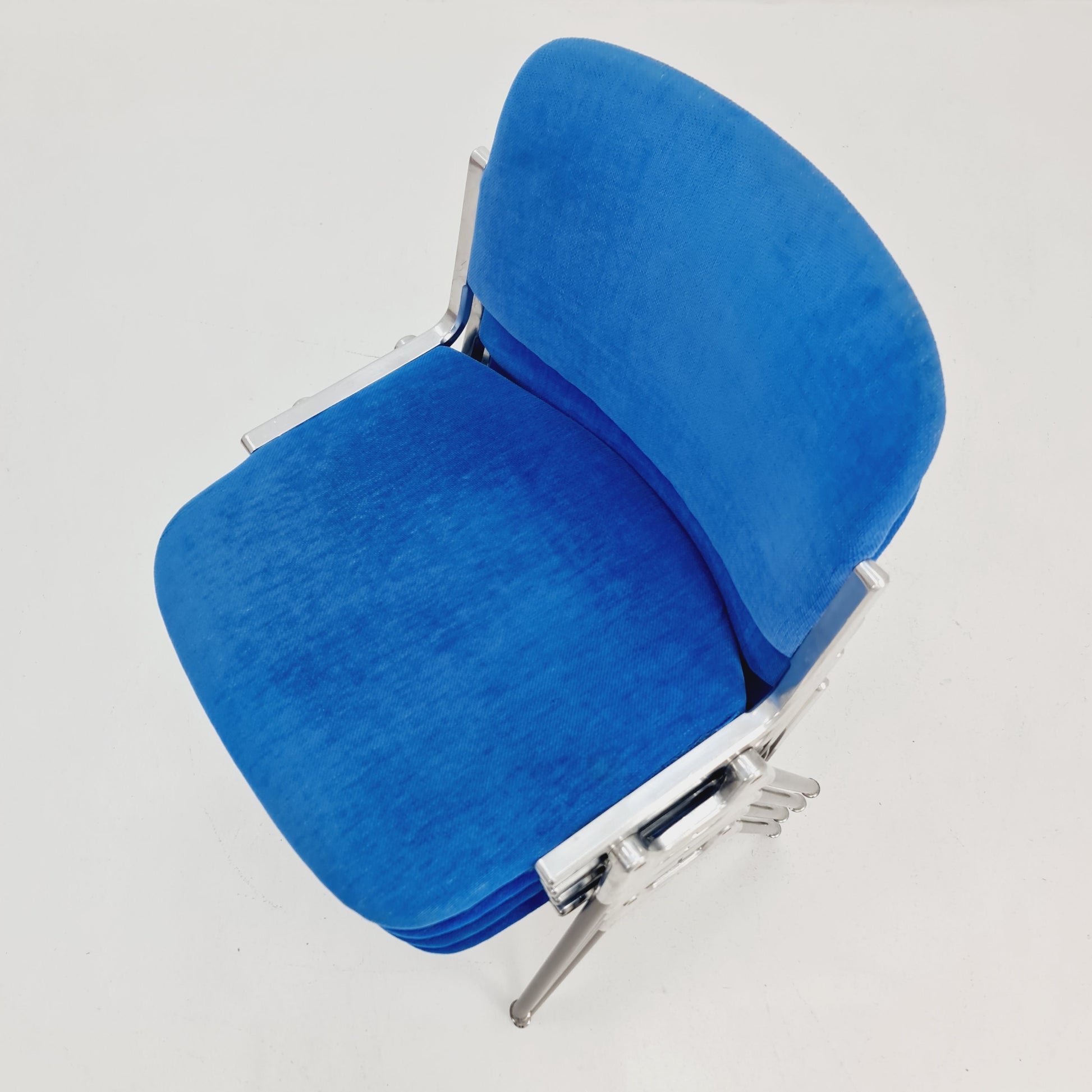Set of 4 Italian Mid-Century Modern DSC Chairs by Giancarlo Piretti for Castelli / Anonima Castelli, 1970s