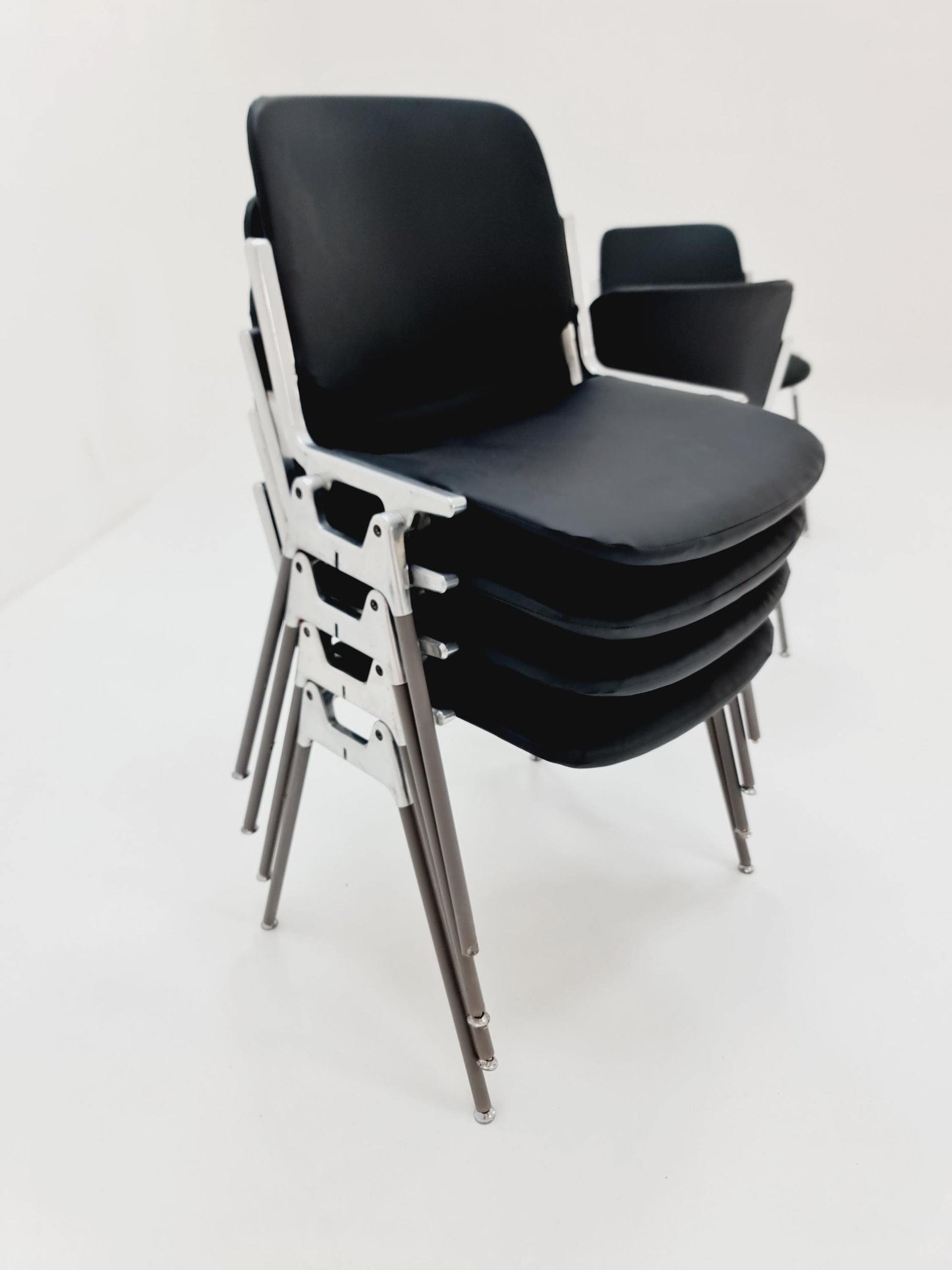1 / 6 Italian black leatherite Castelli chairs by Giancarlo Piretti, 1970s