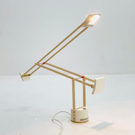 1 of 2 Vintage white Italian Tizio Table Lamp by Richard Sapper for Artemide, 1972