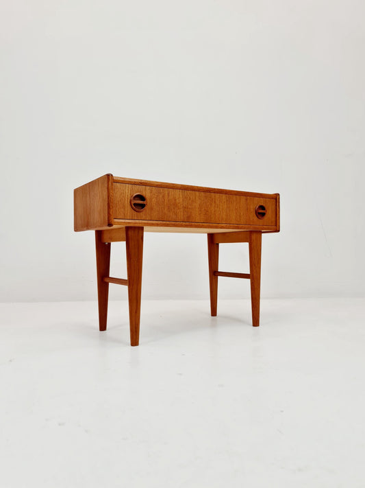 Midcentury Carlström & Co Teak Vintage Side table/ Bedside table/ Night stand straight from the sixties