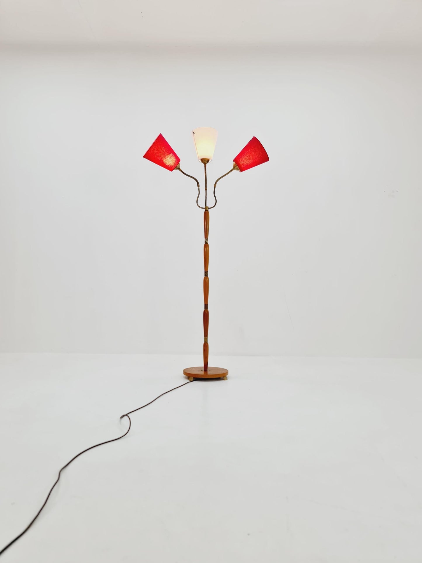 swedish Modern three flex arms brass & wood floor lamp, tütenlampe, 1950s